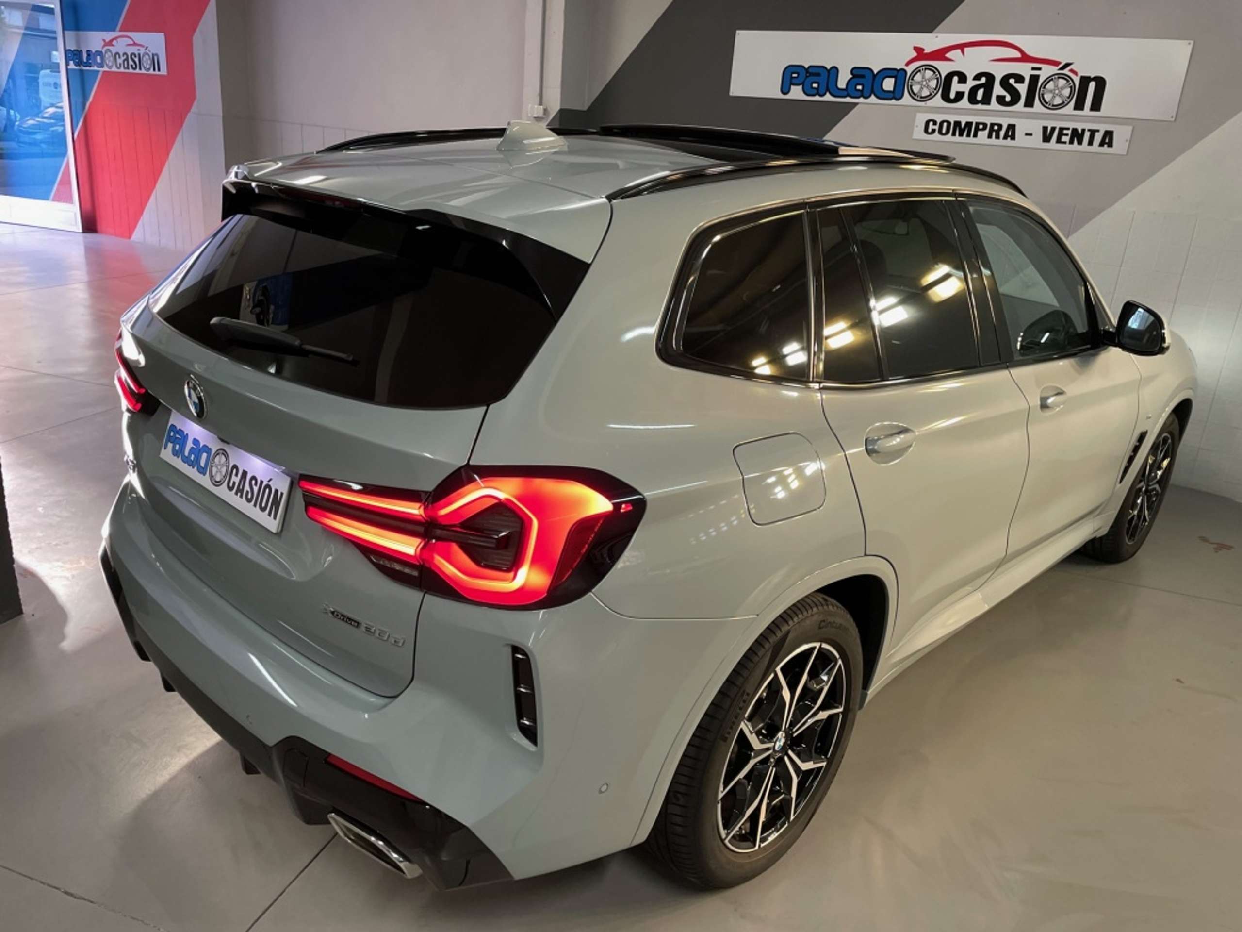 BMW - X3