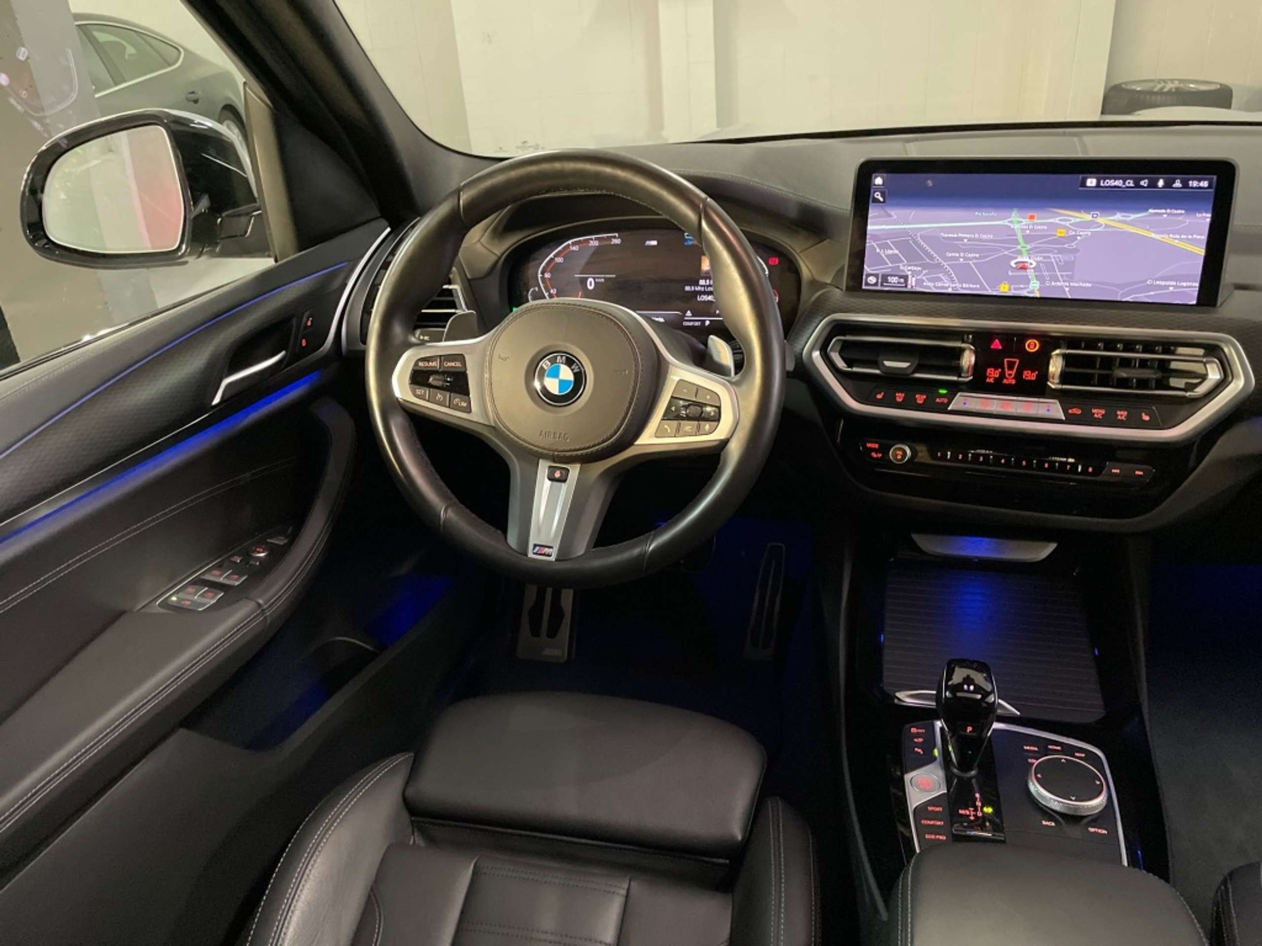 BMW - X3