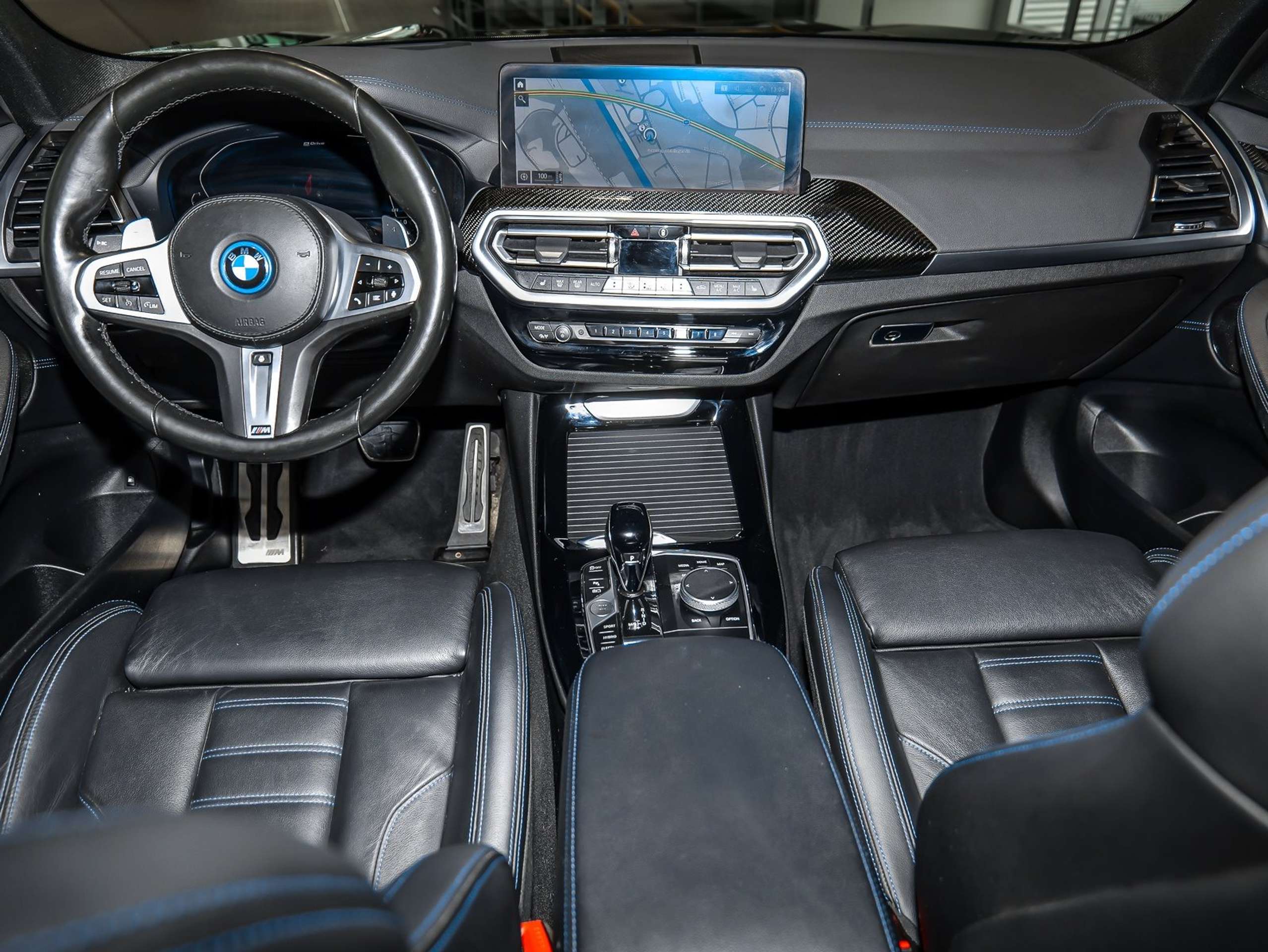 BMW - X3