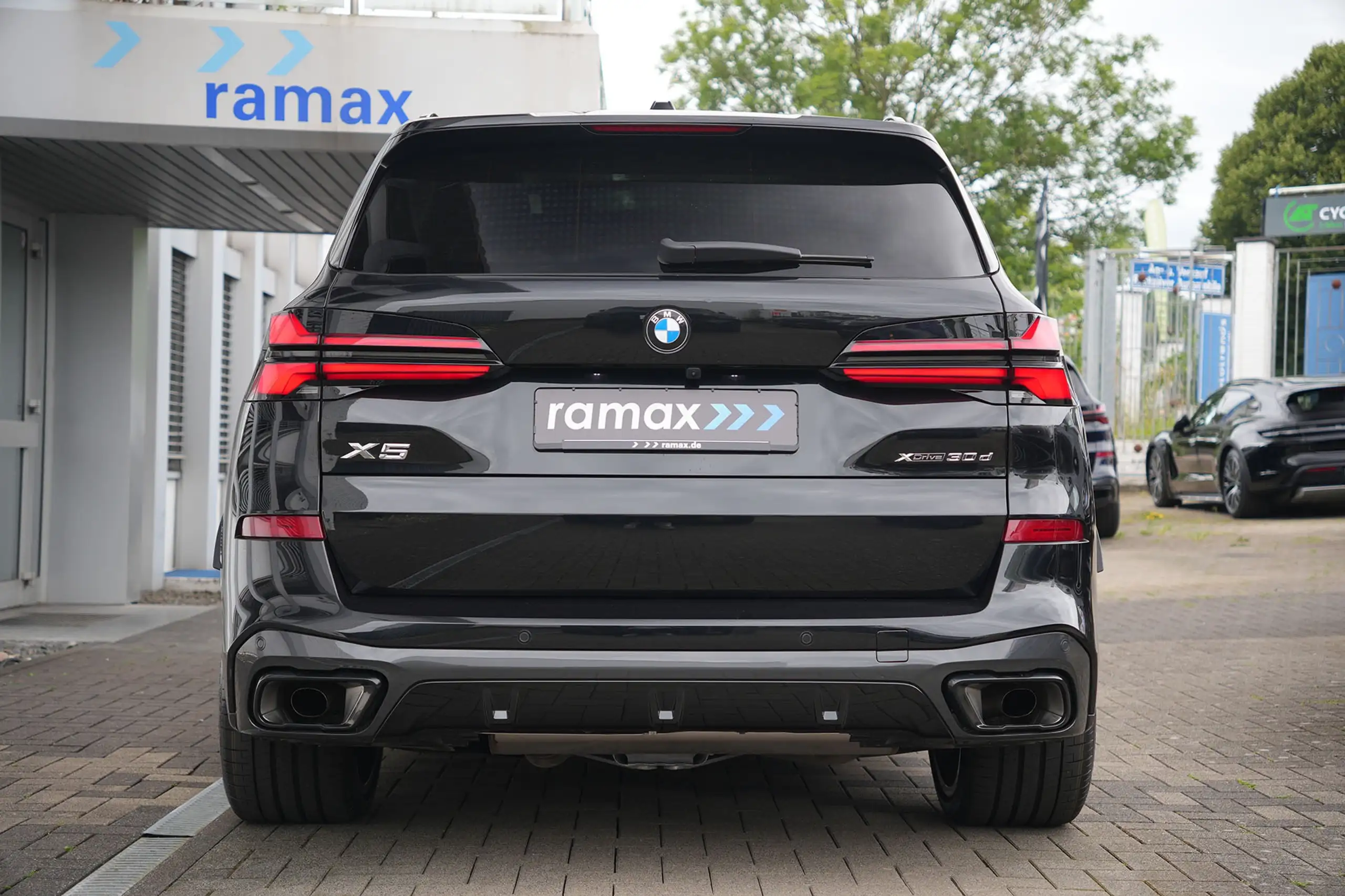 BMW - X5