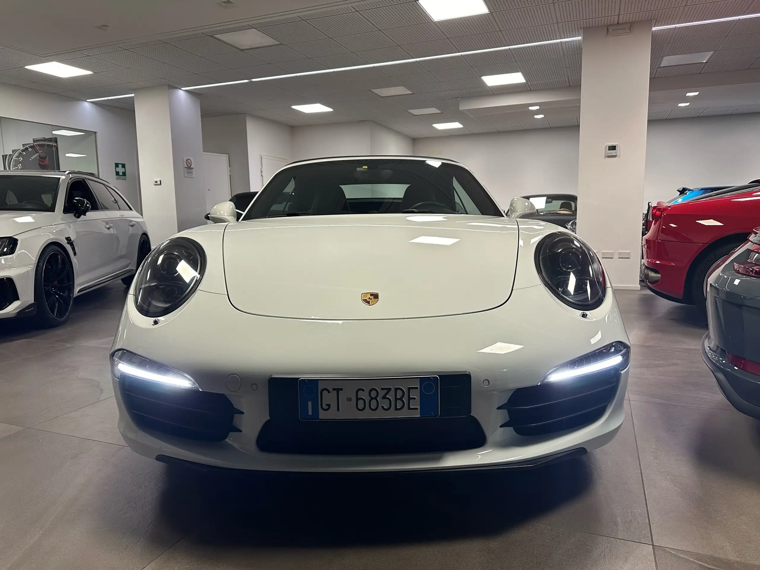 Porsche - 991