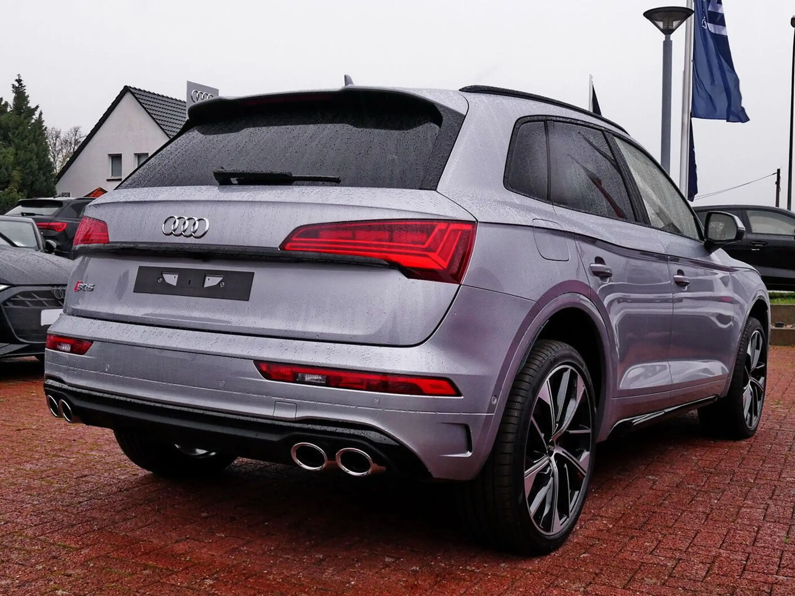 Audi - SQ5