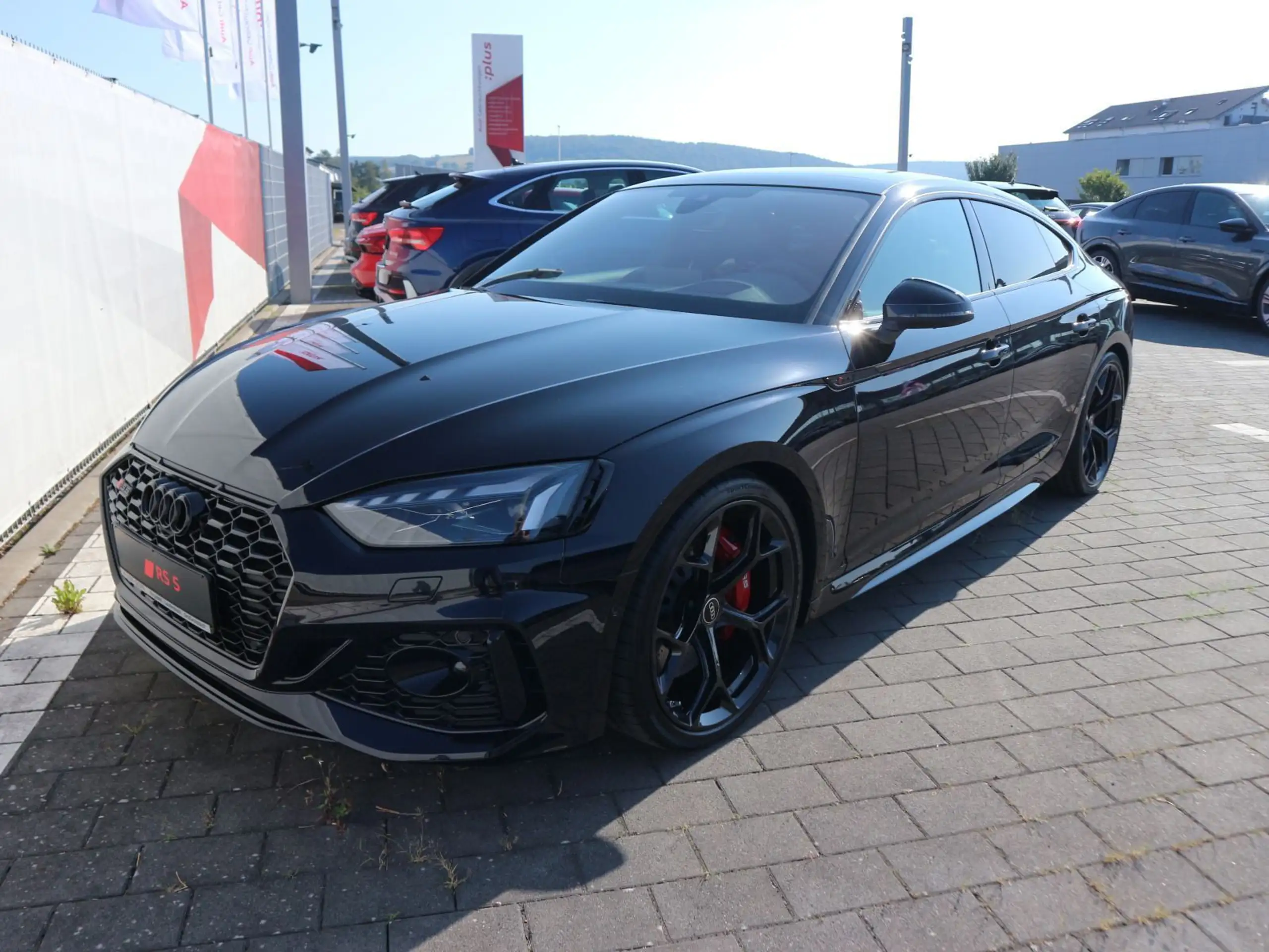 Audi - RS5