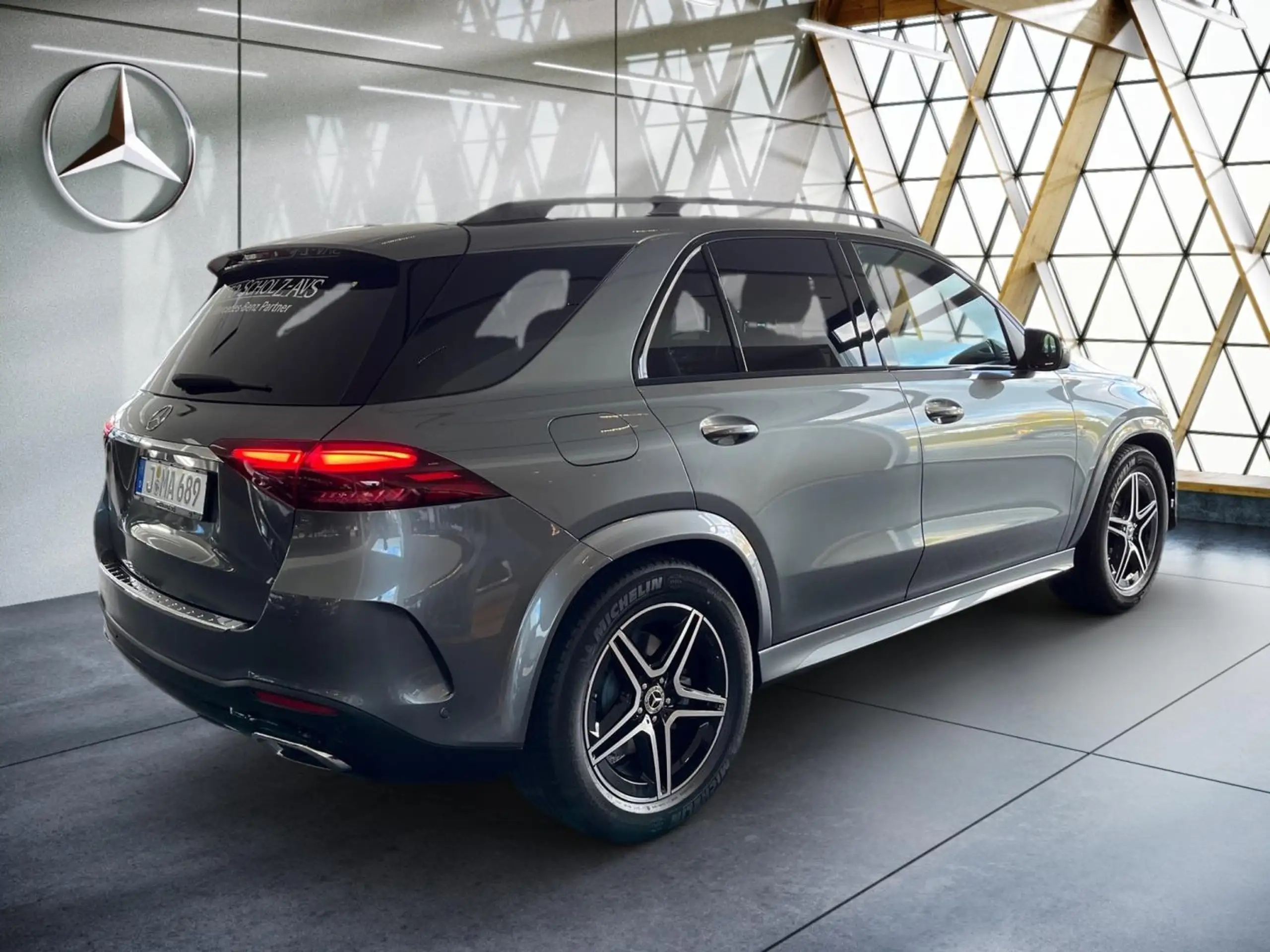 Mercedes-Benz - GLE 450