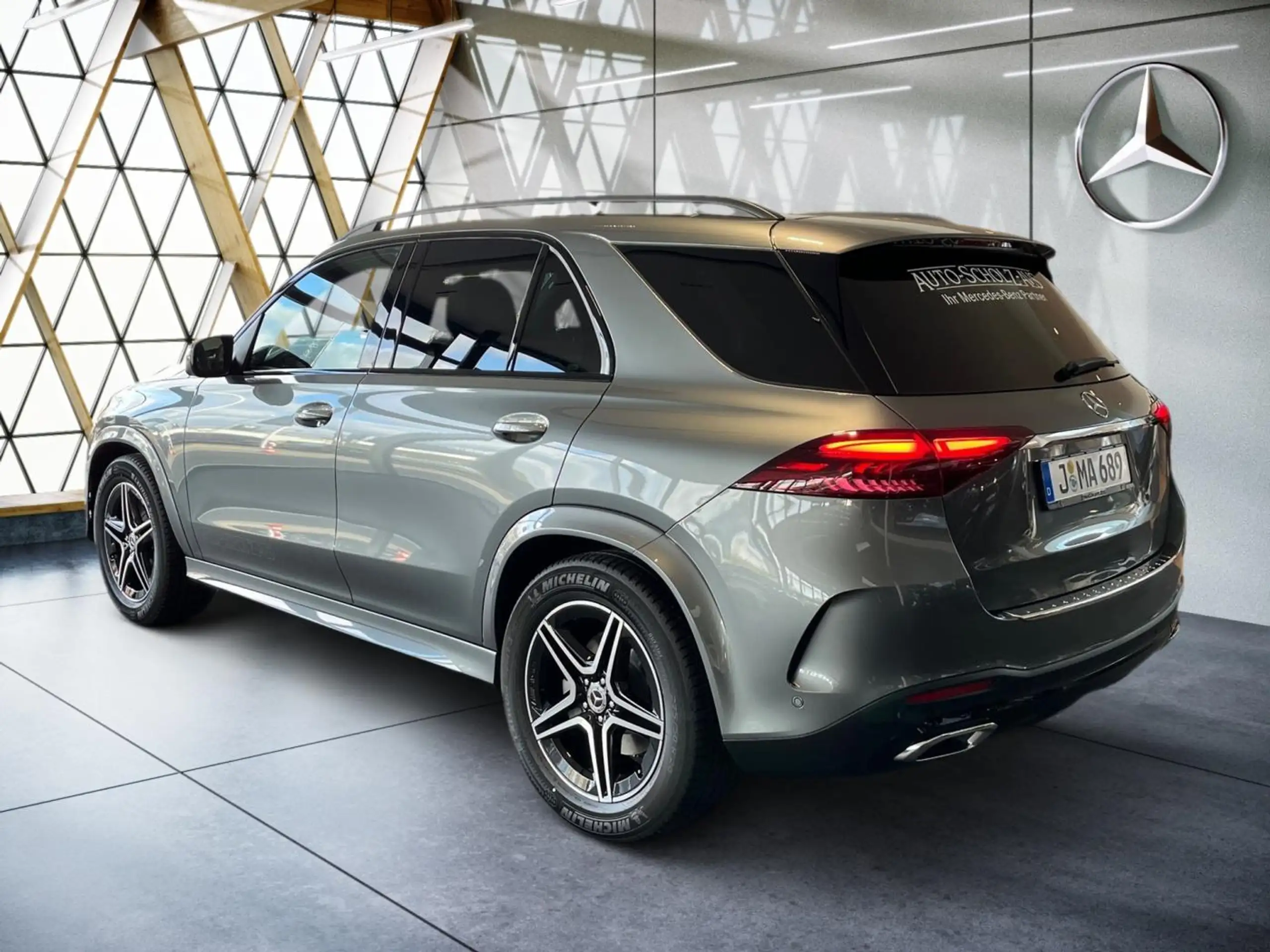 Mercedes-Benz - GLE 450