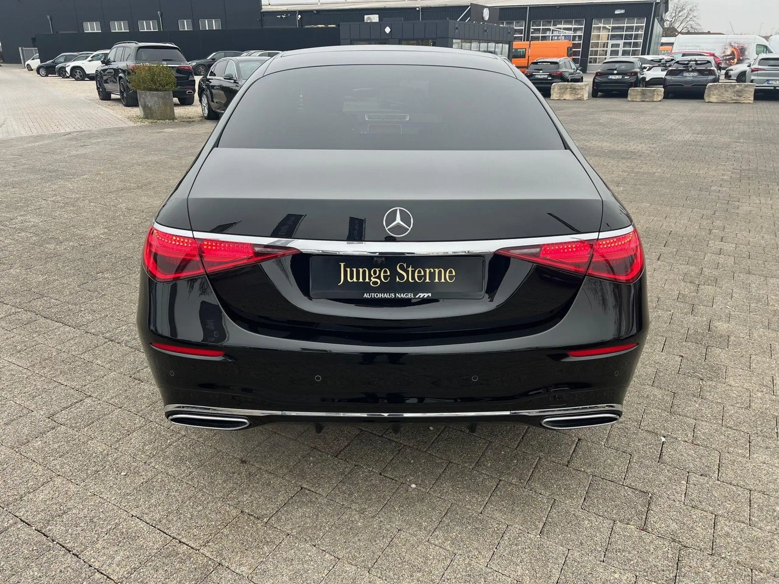 Mercedes-Benz - S 350