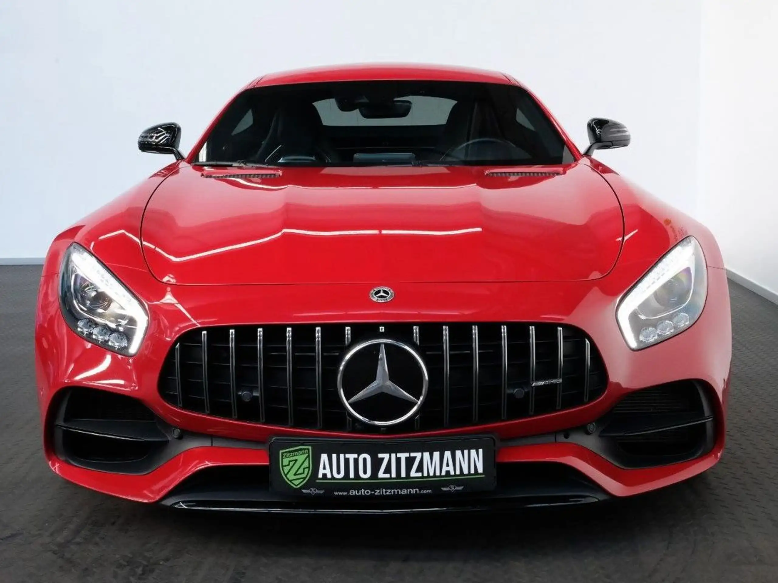 Mercedes-Benz - AMG GT