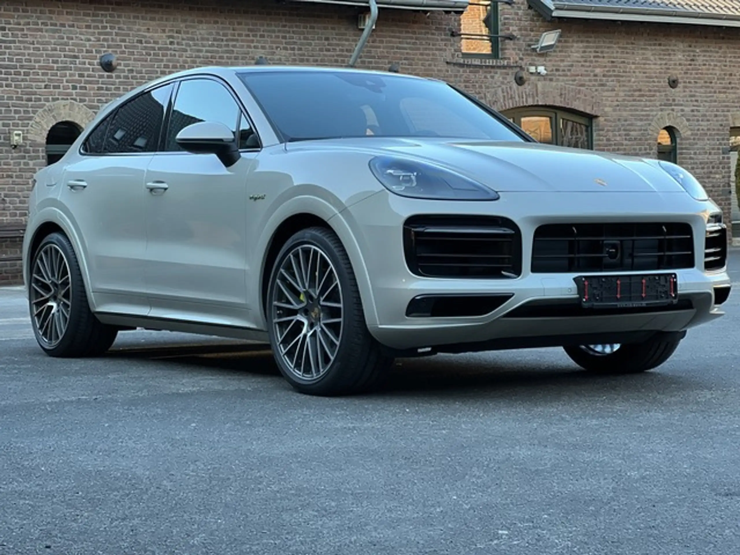 Porsche - Cayenne