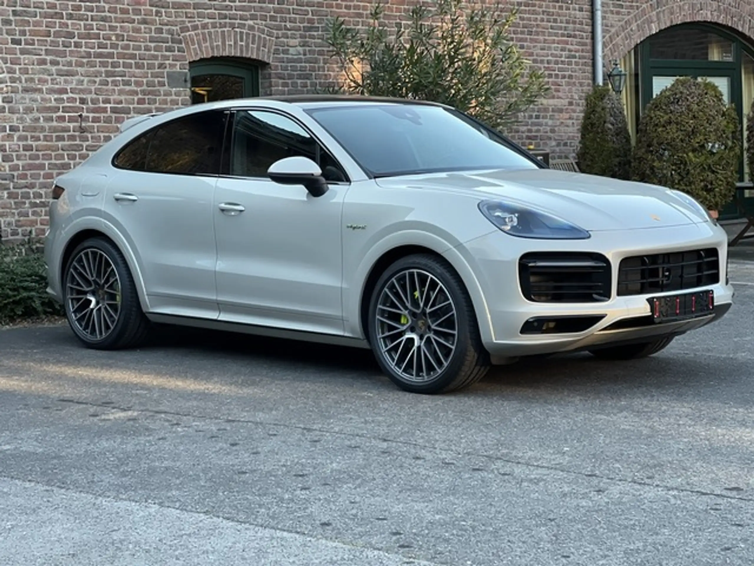 Porsche - Cayenne