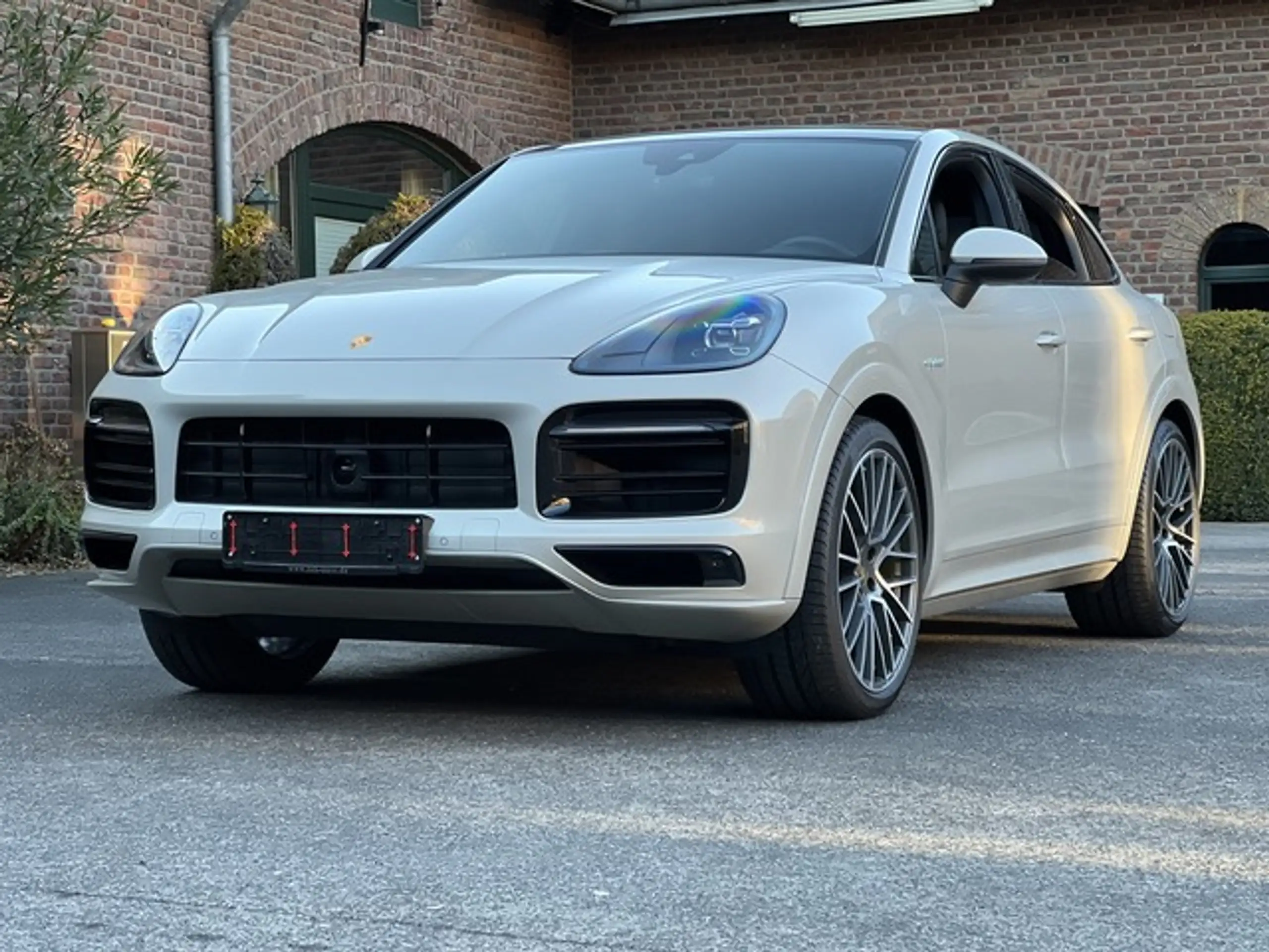 Porsche - Cayenne