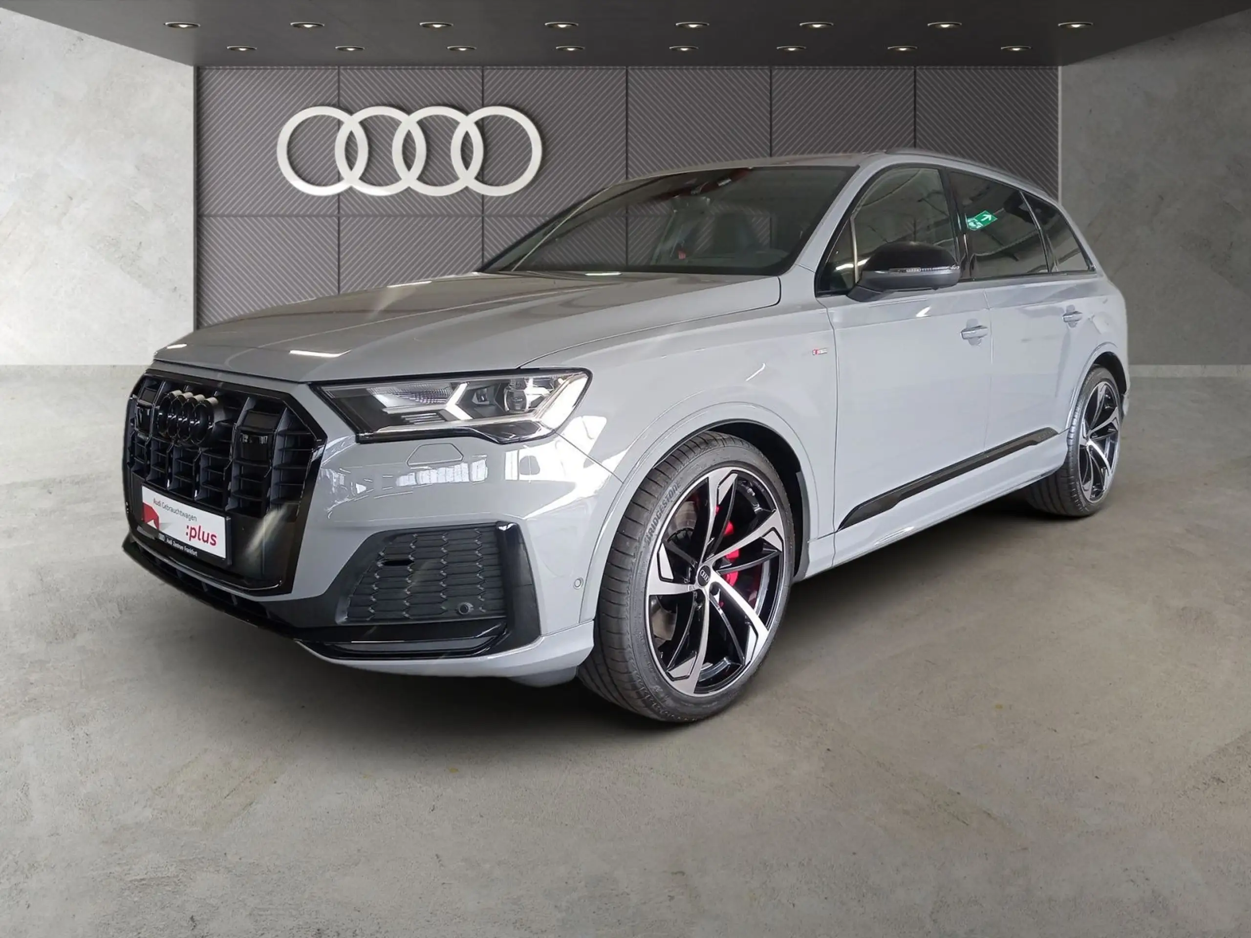 Audi - Q7