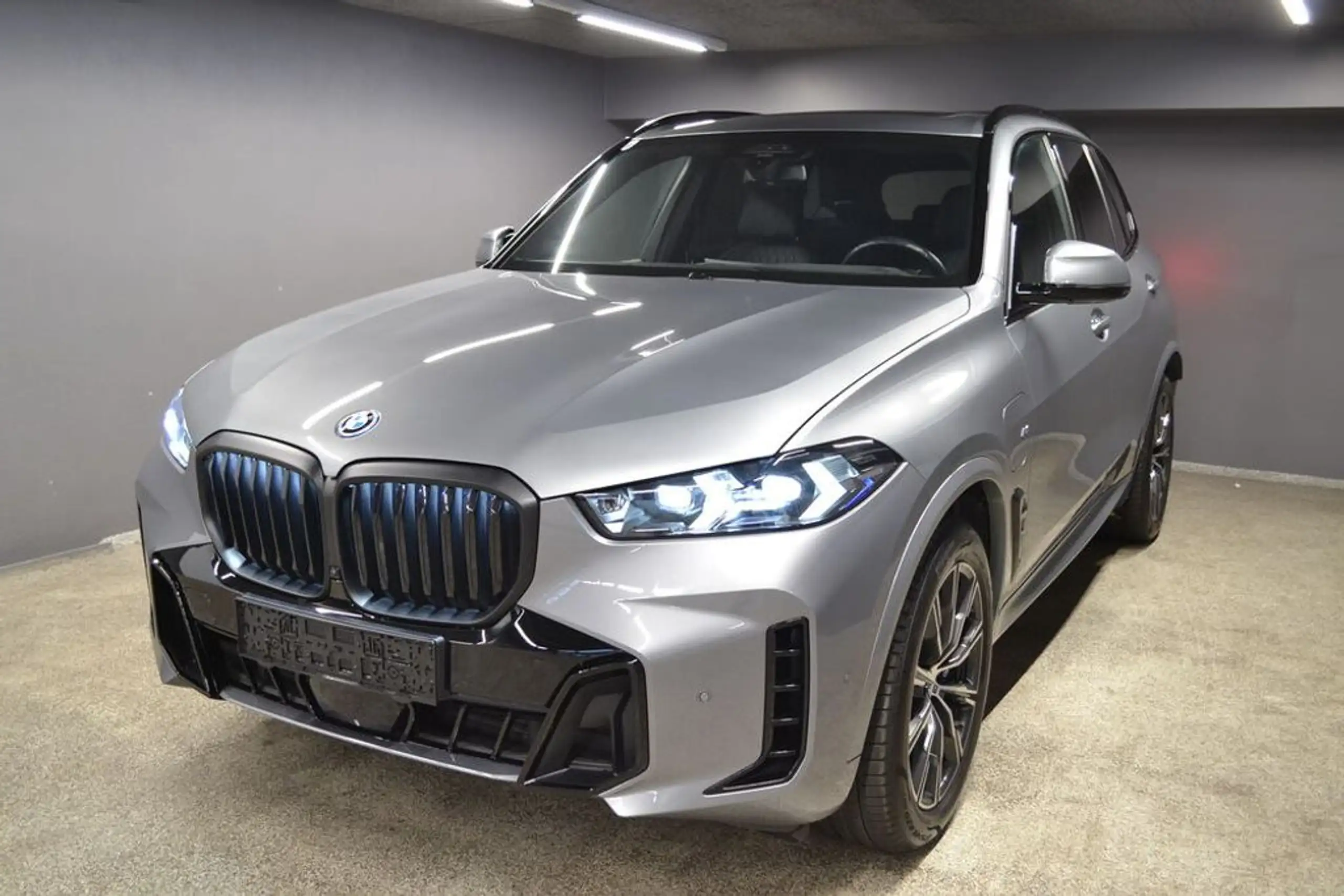 BMW X5 2023