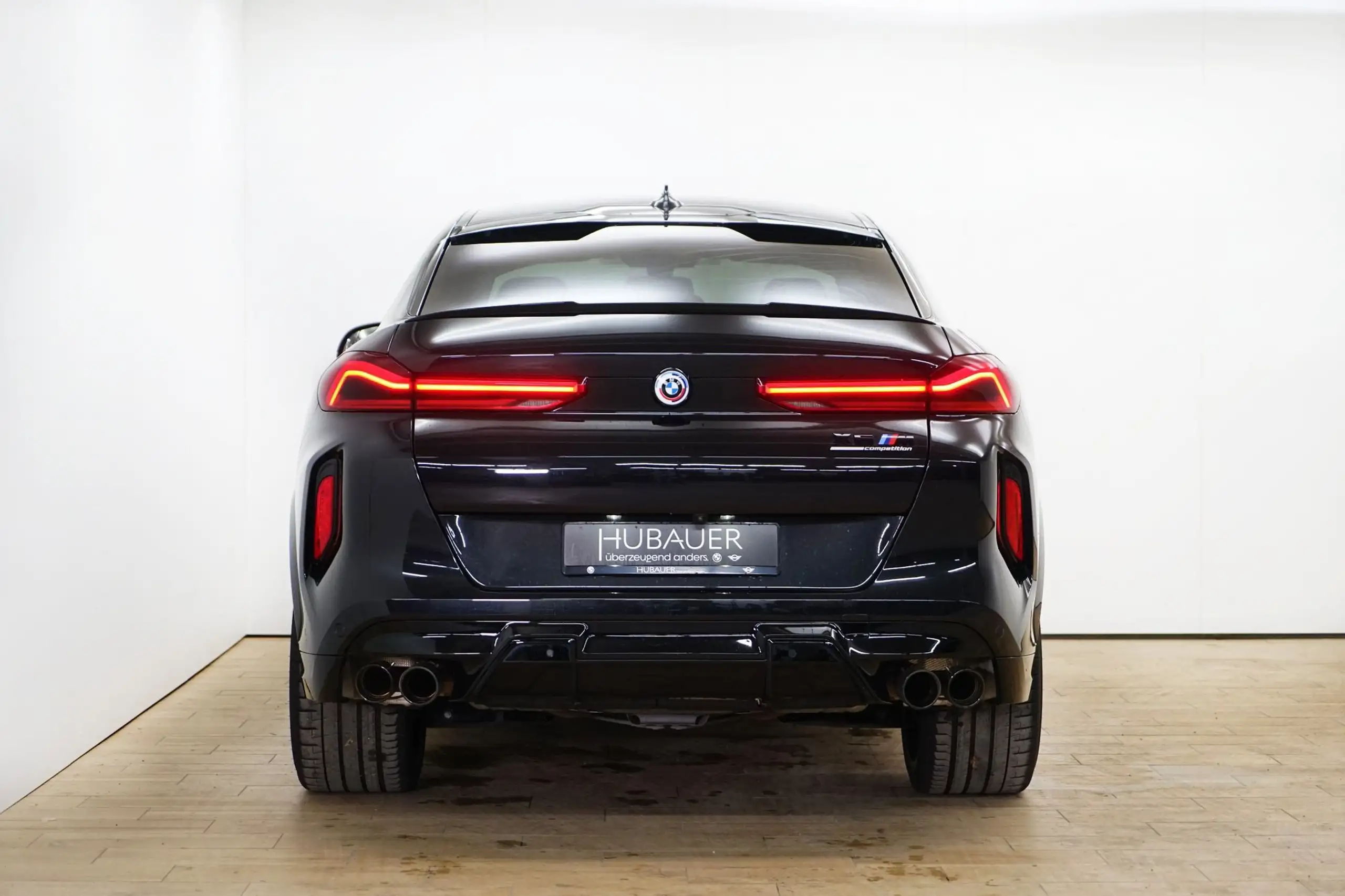 BMW - X6 M