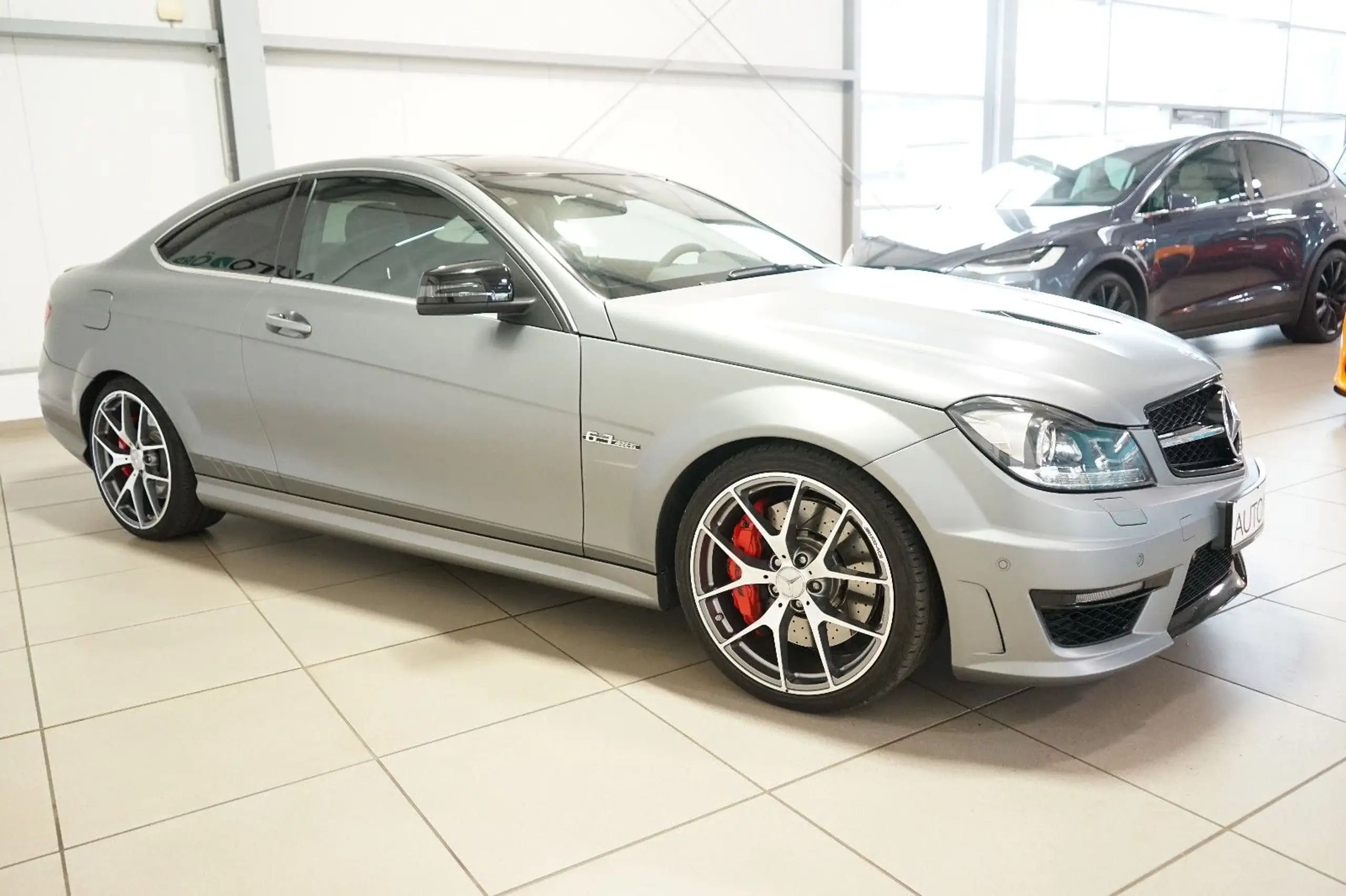 Mercedes-Benz - C 63 AMG