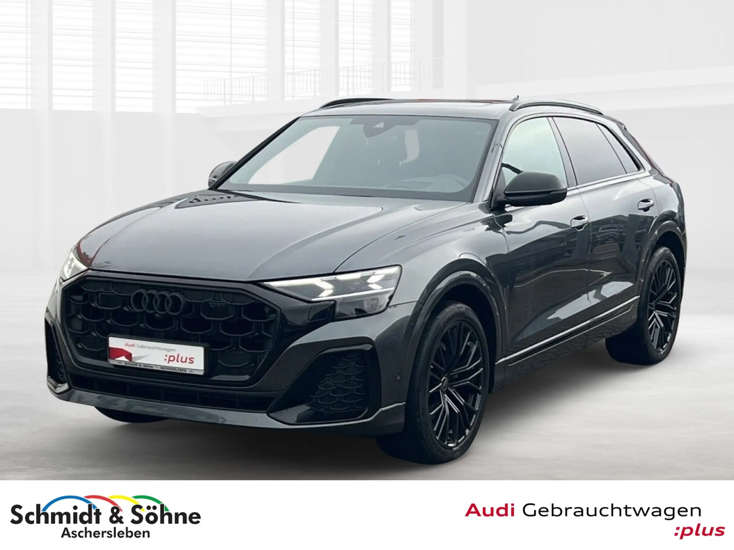 Audi - Q8