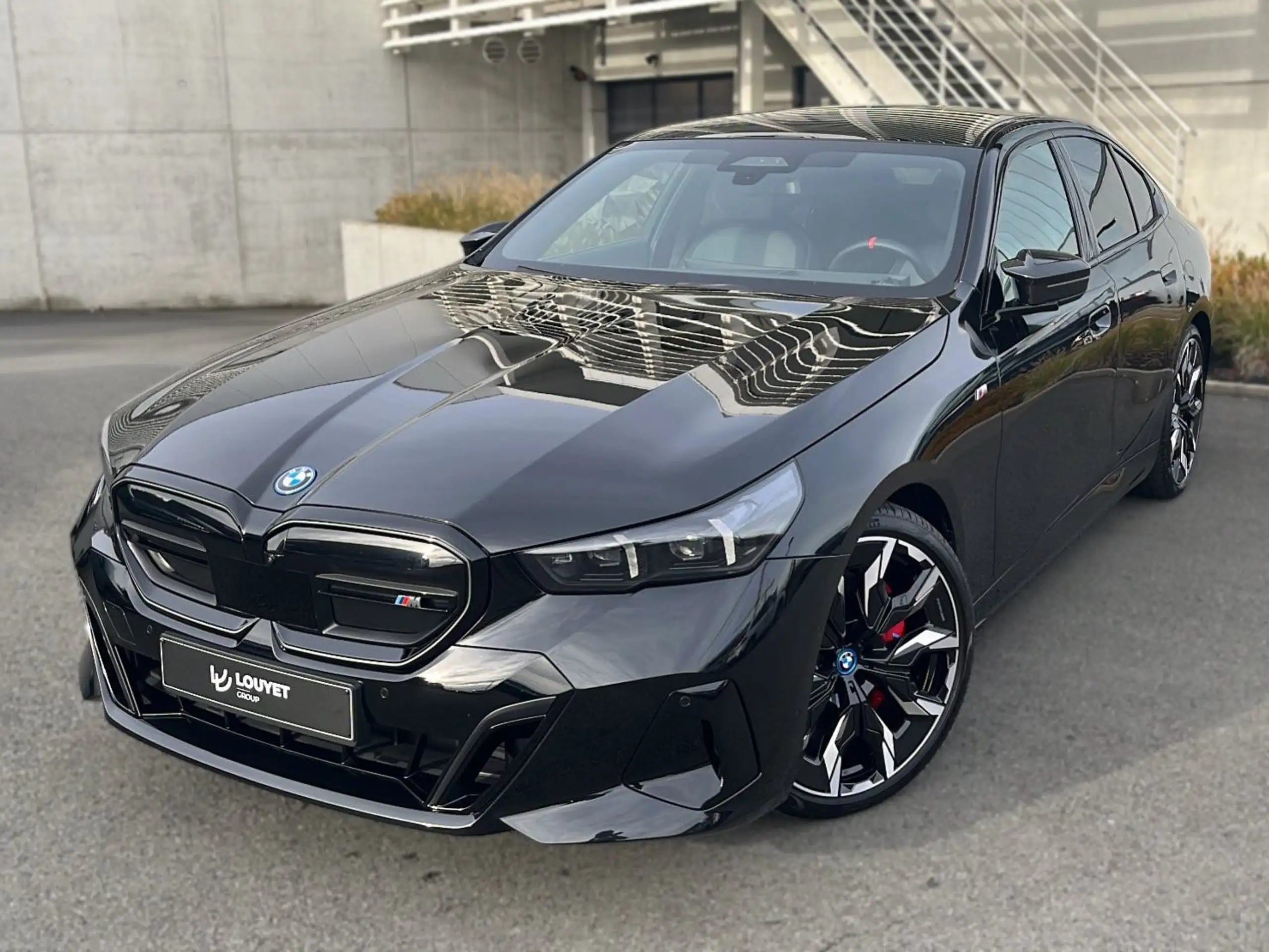 BMW i5 2024