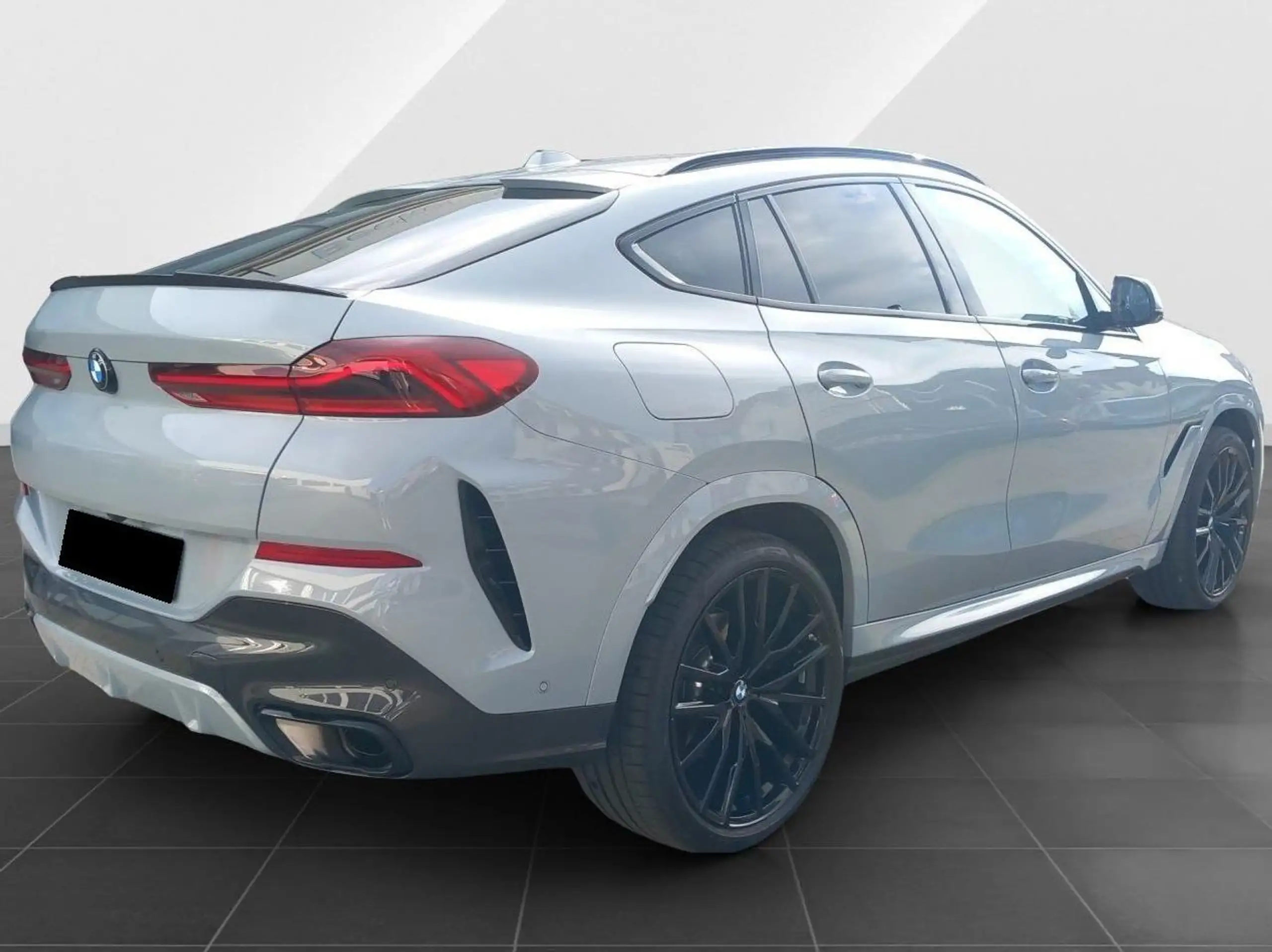 BMW - X6