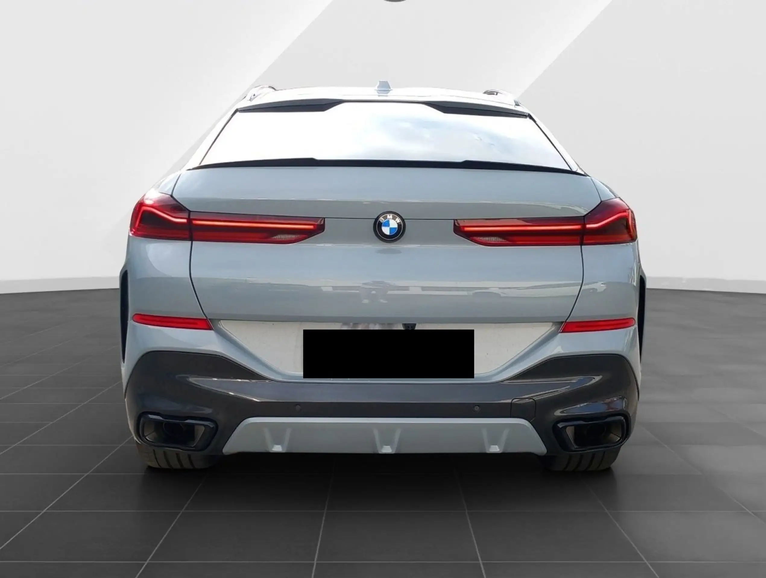 BMW - X6