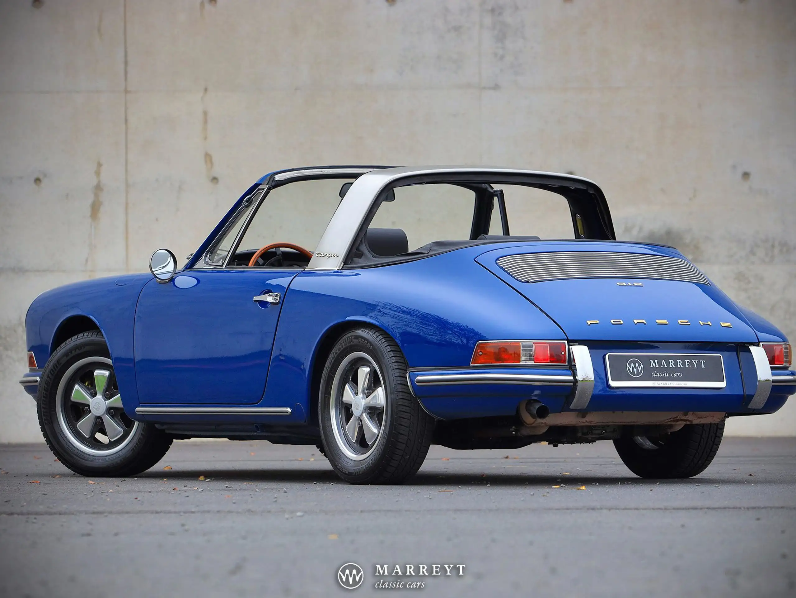 Porsche - 912