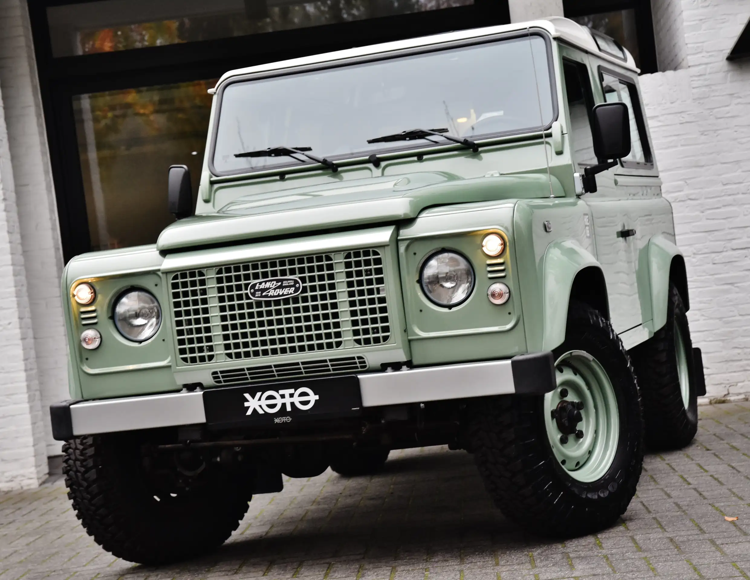 Land Rover Defender 2015