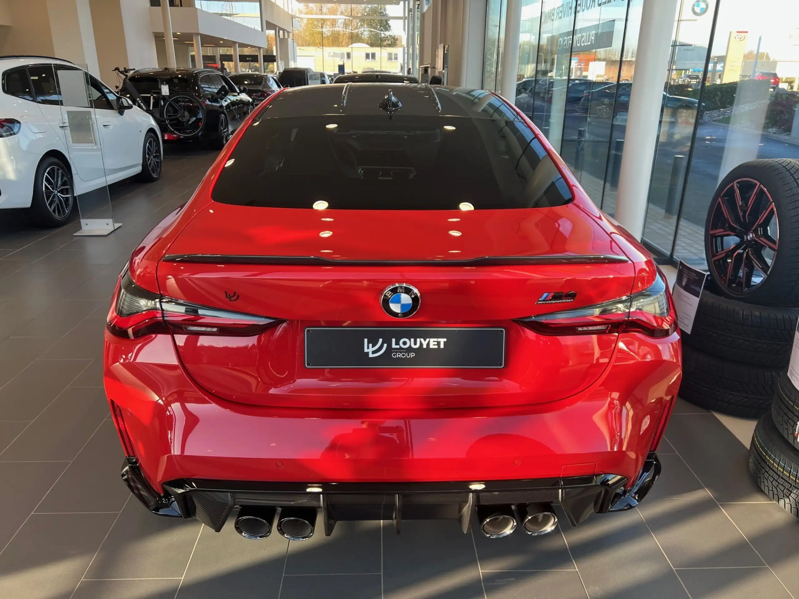 BMW - M4