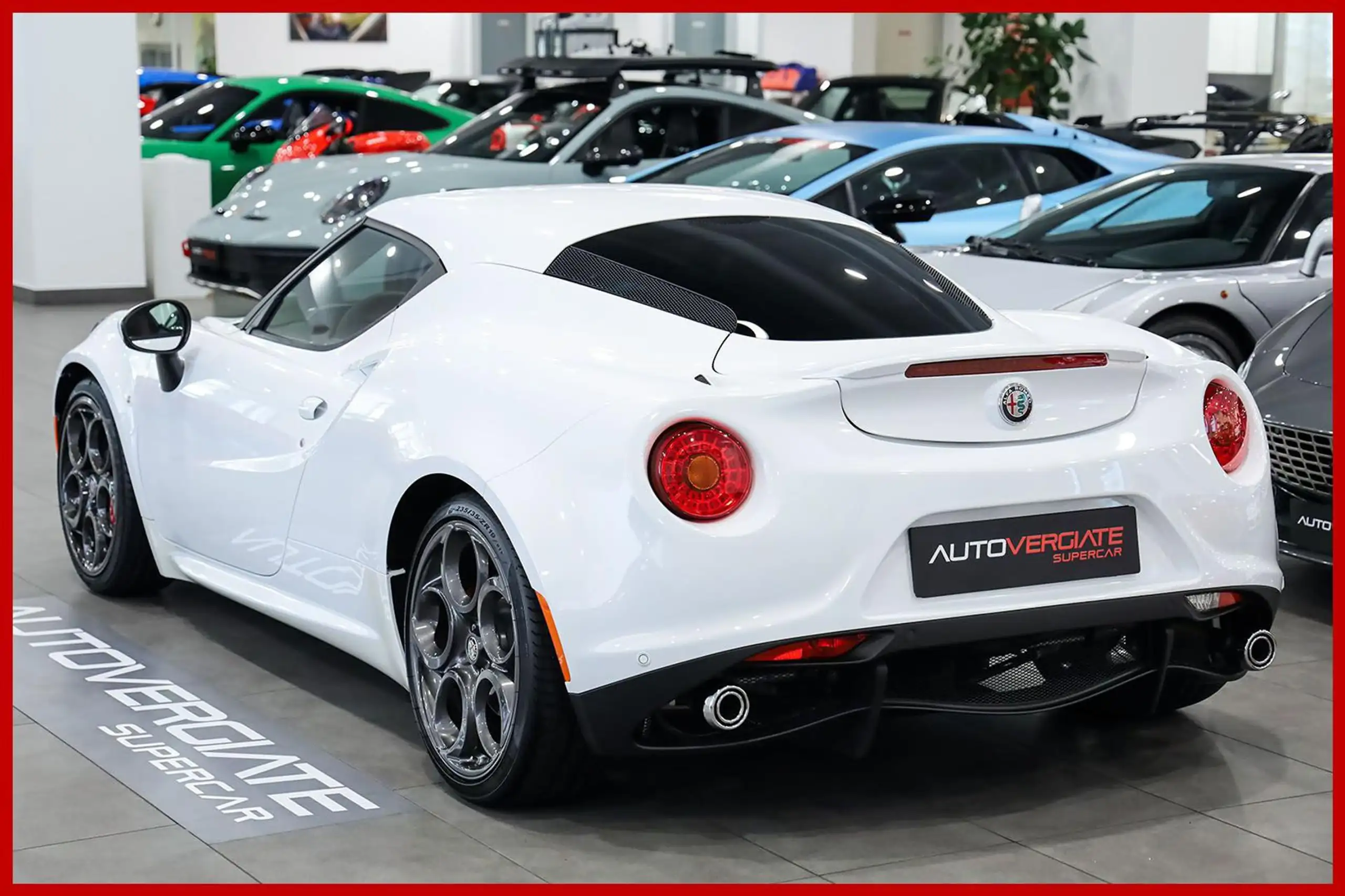 Alfa Romeo - 4C