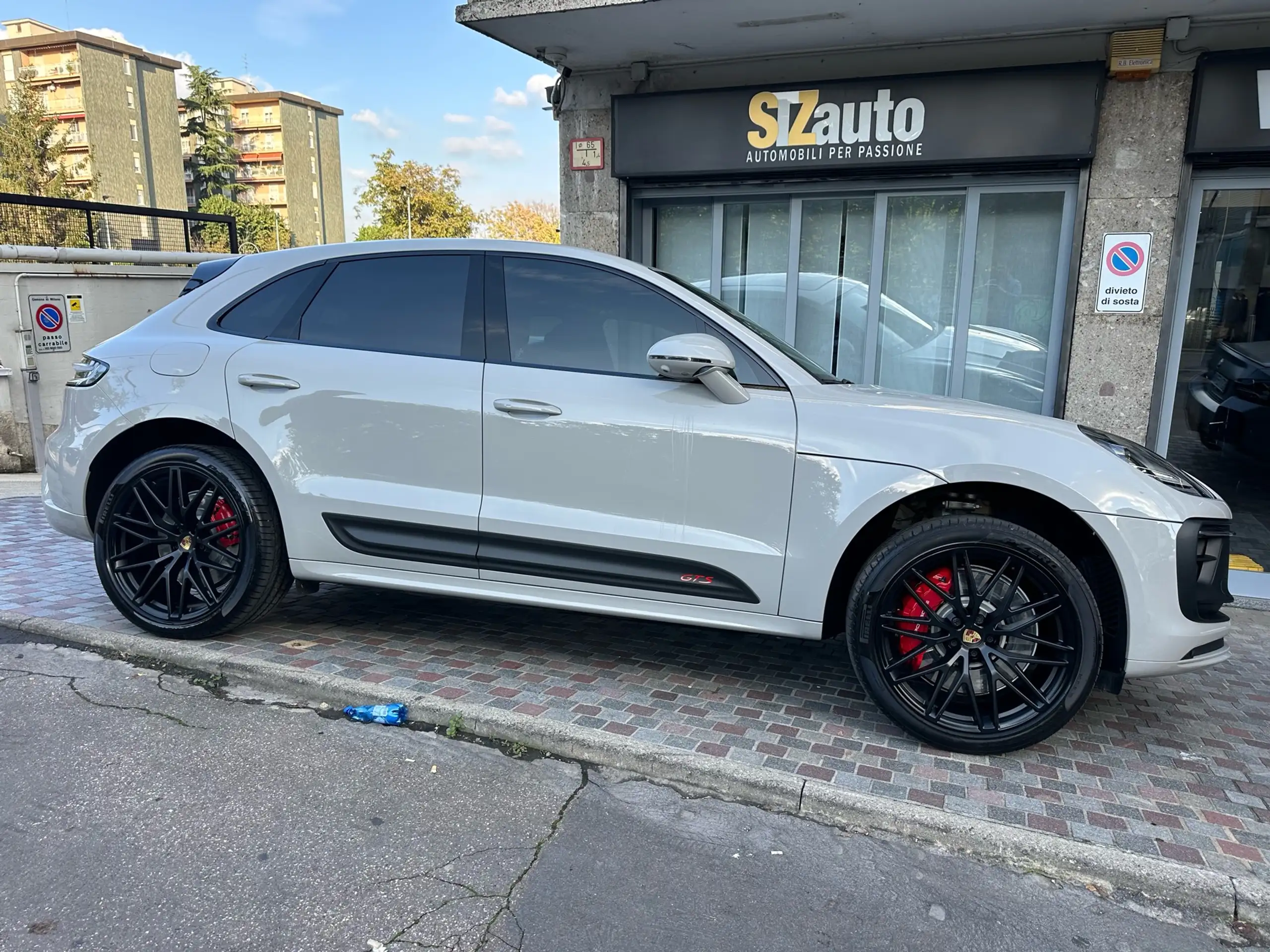 Porsche Macan 2023