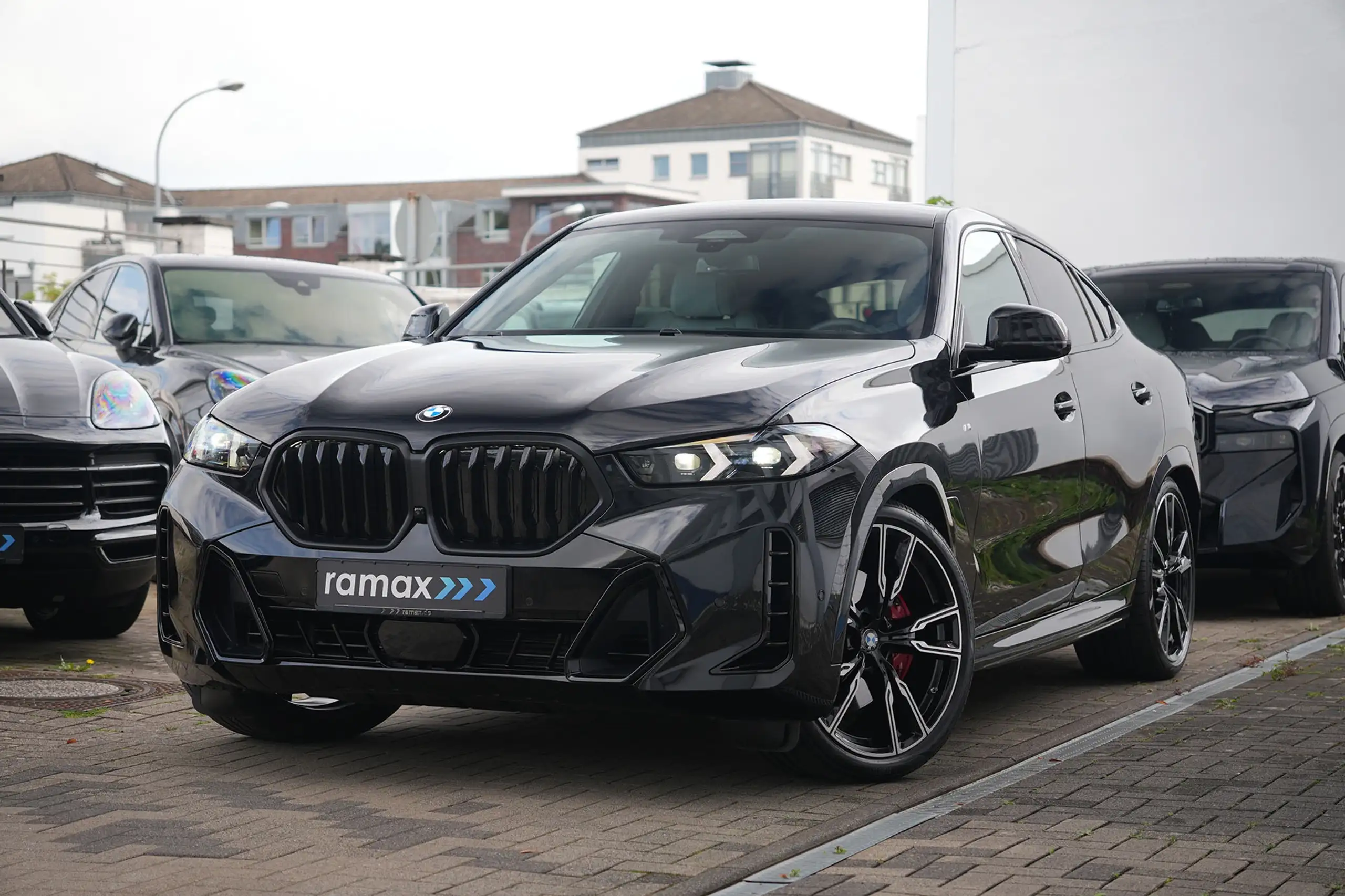 BMW - X6