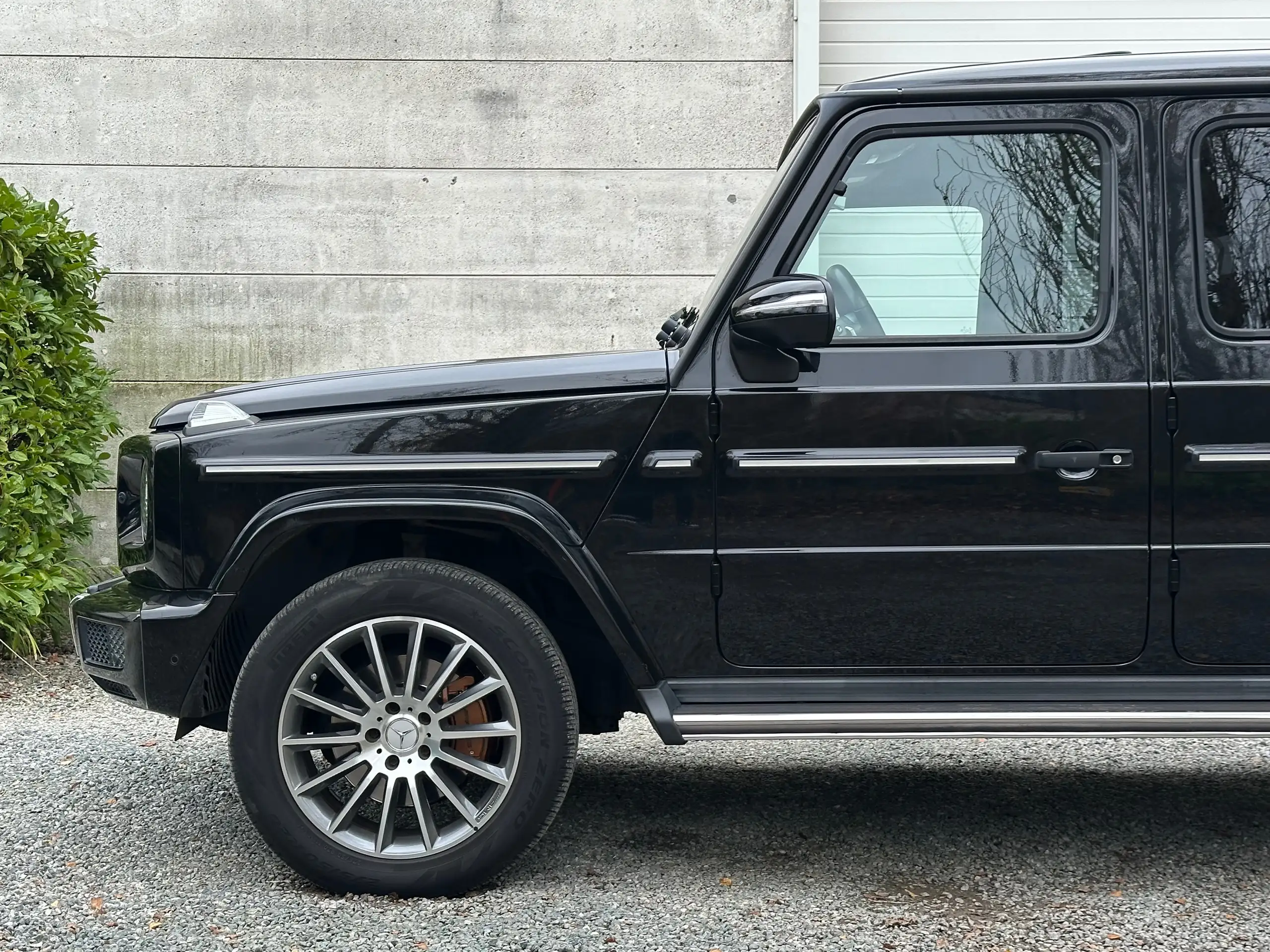 Mercedes-Benz - G 350