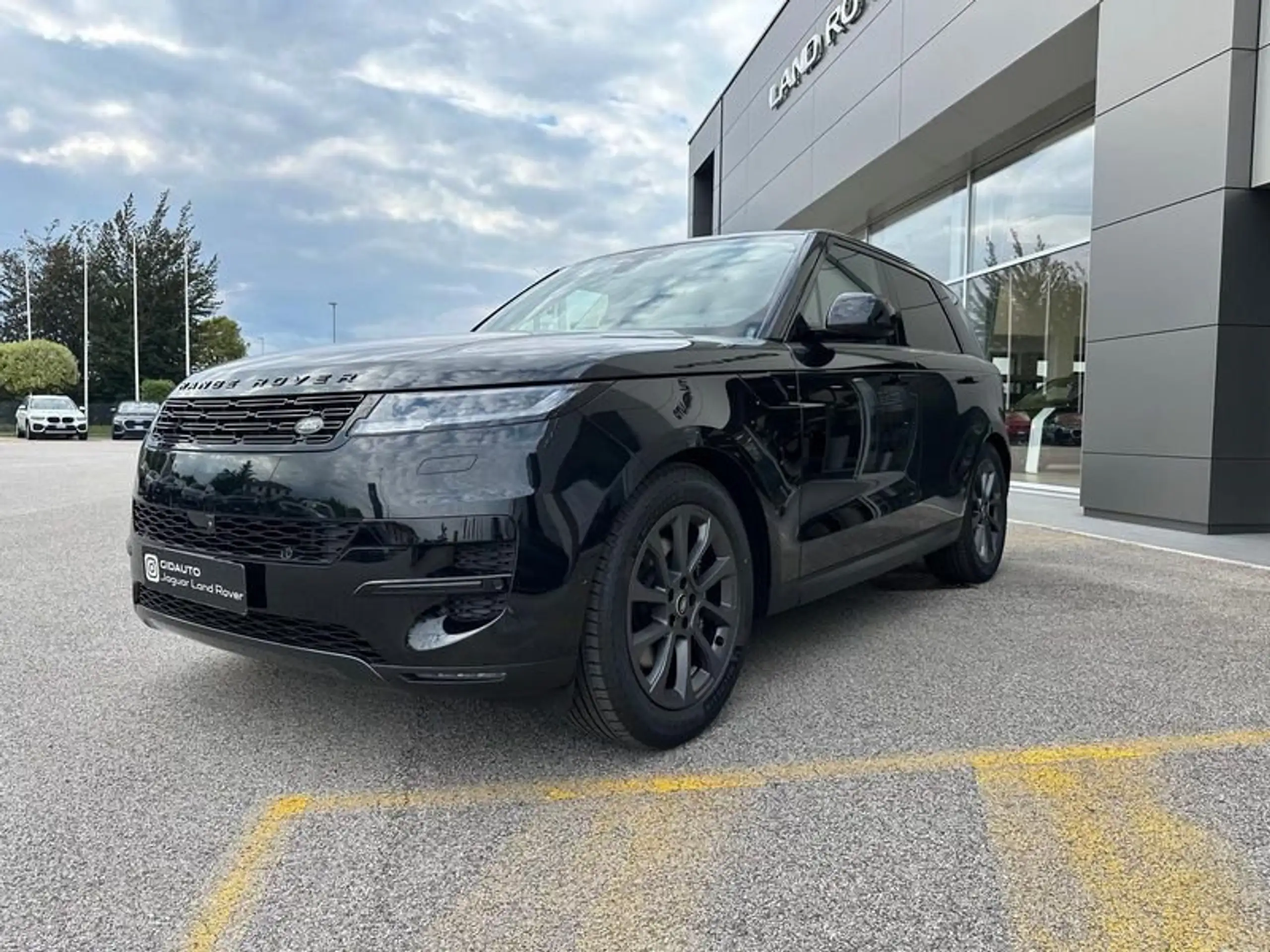 Land Rover - Range Rover Sport