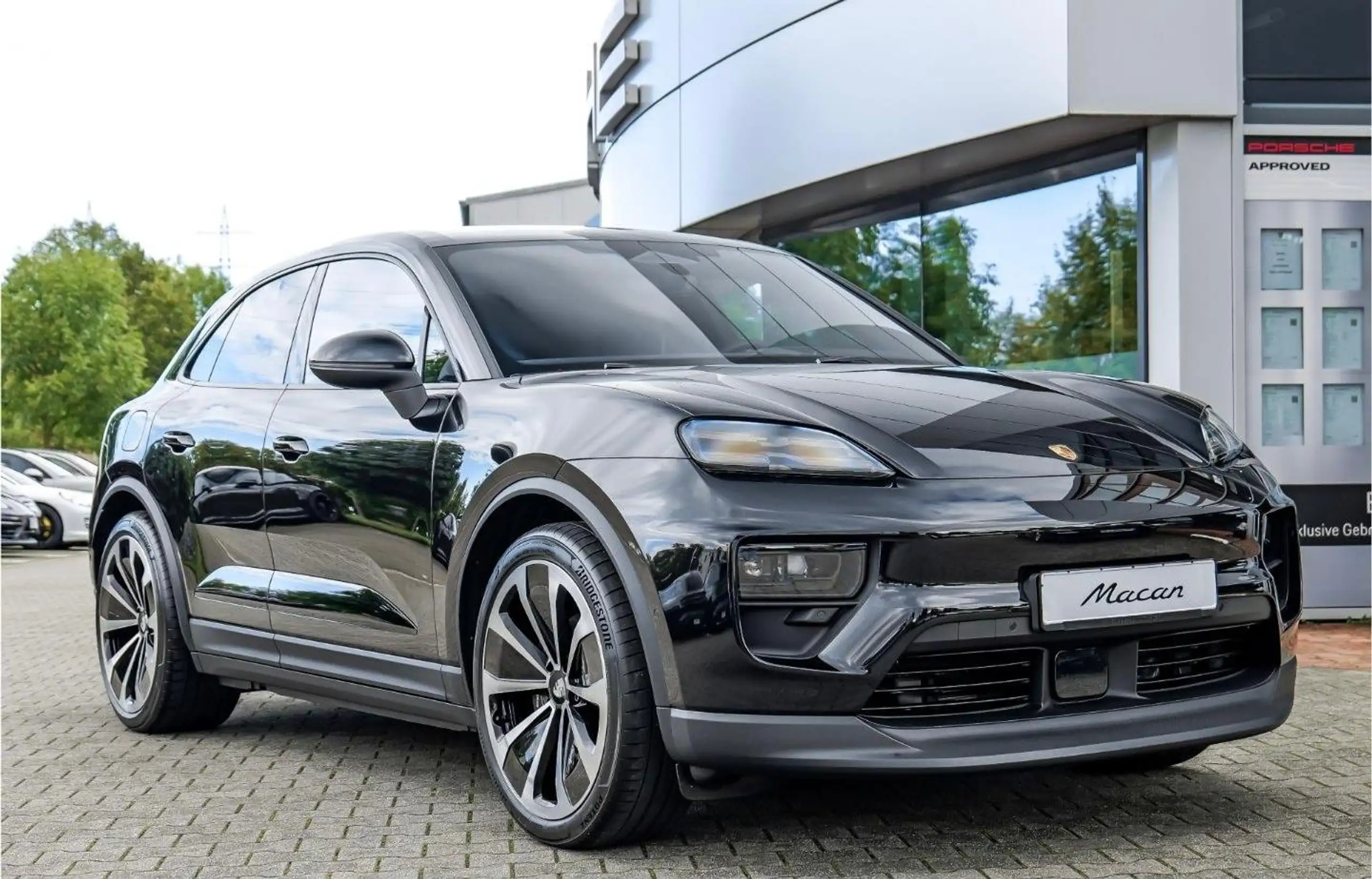 Porsche - Macan