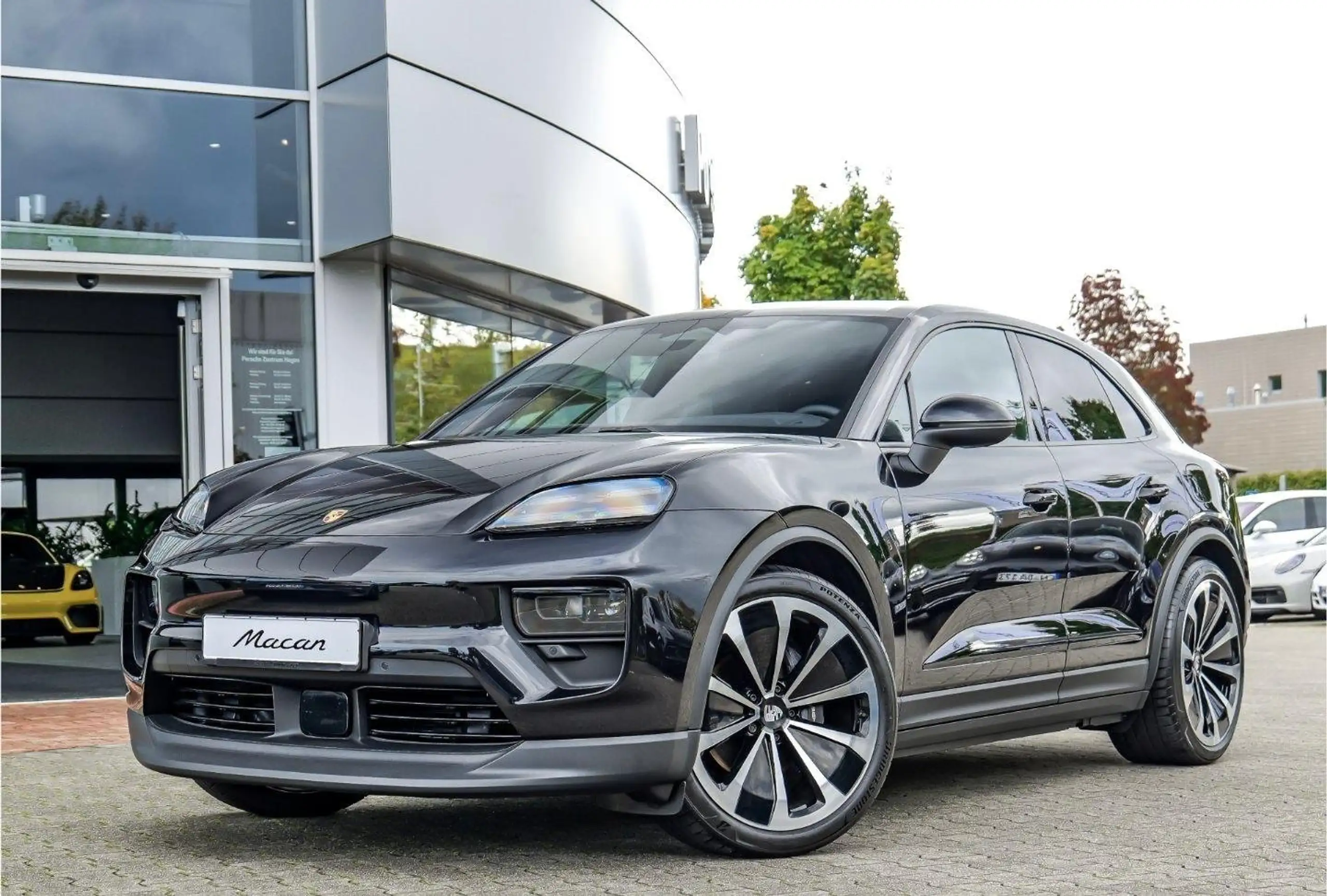 Porsche - Macan