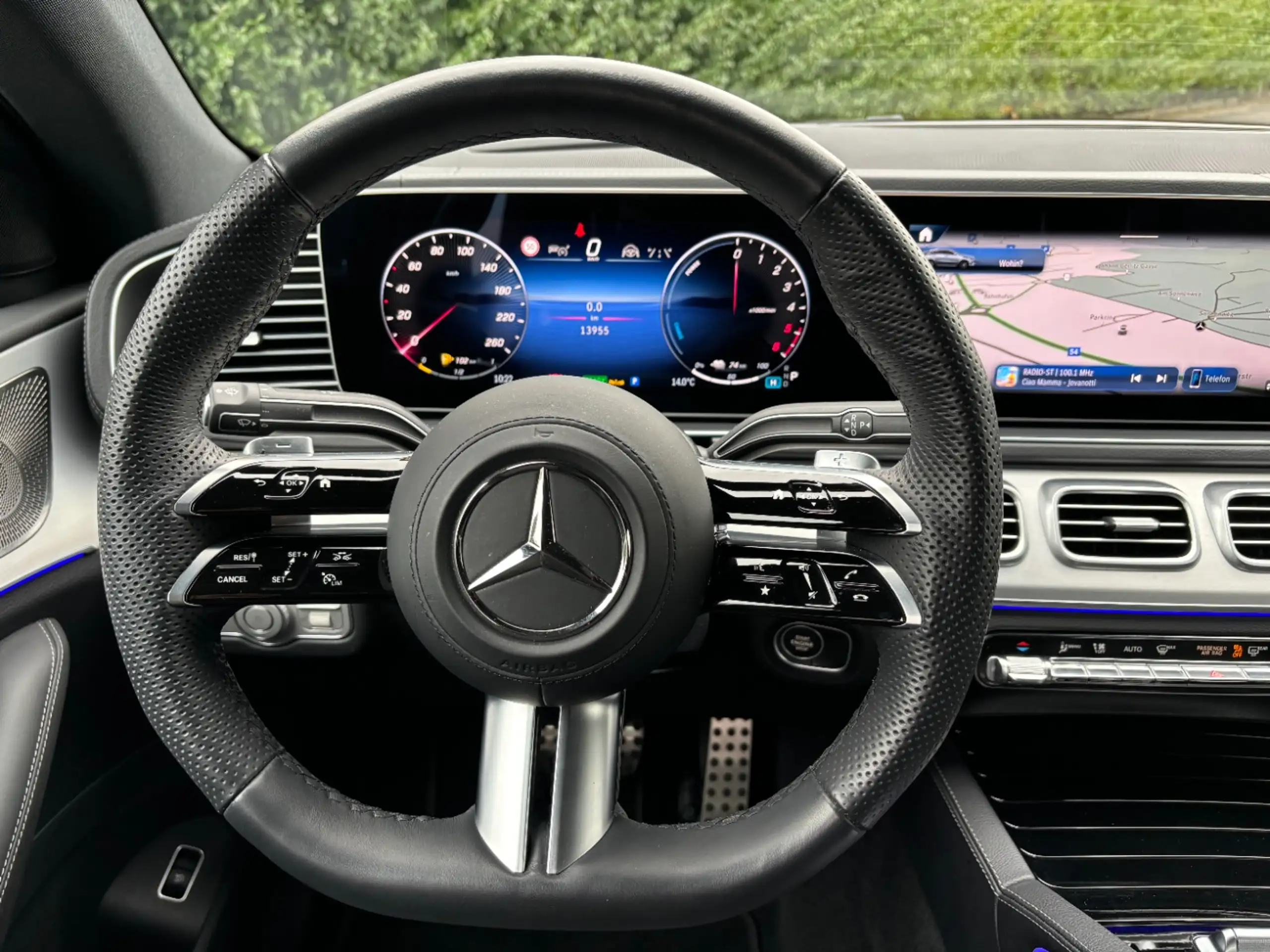 Mercedes-Benz - GLE 350