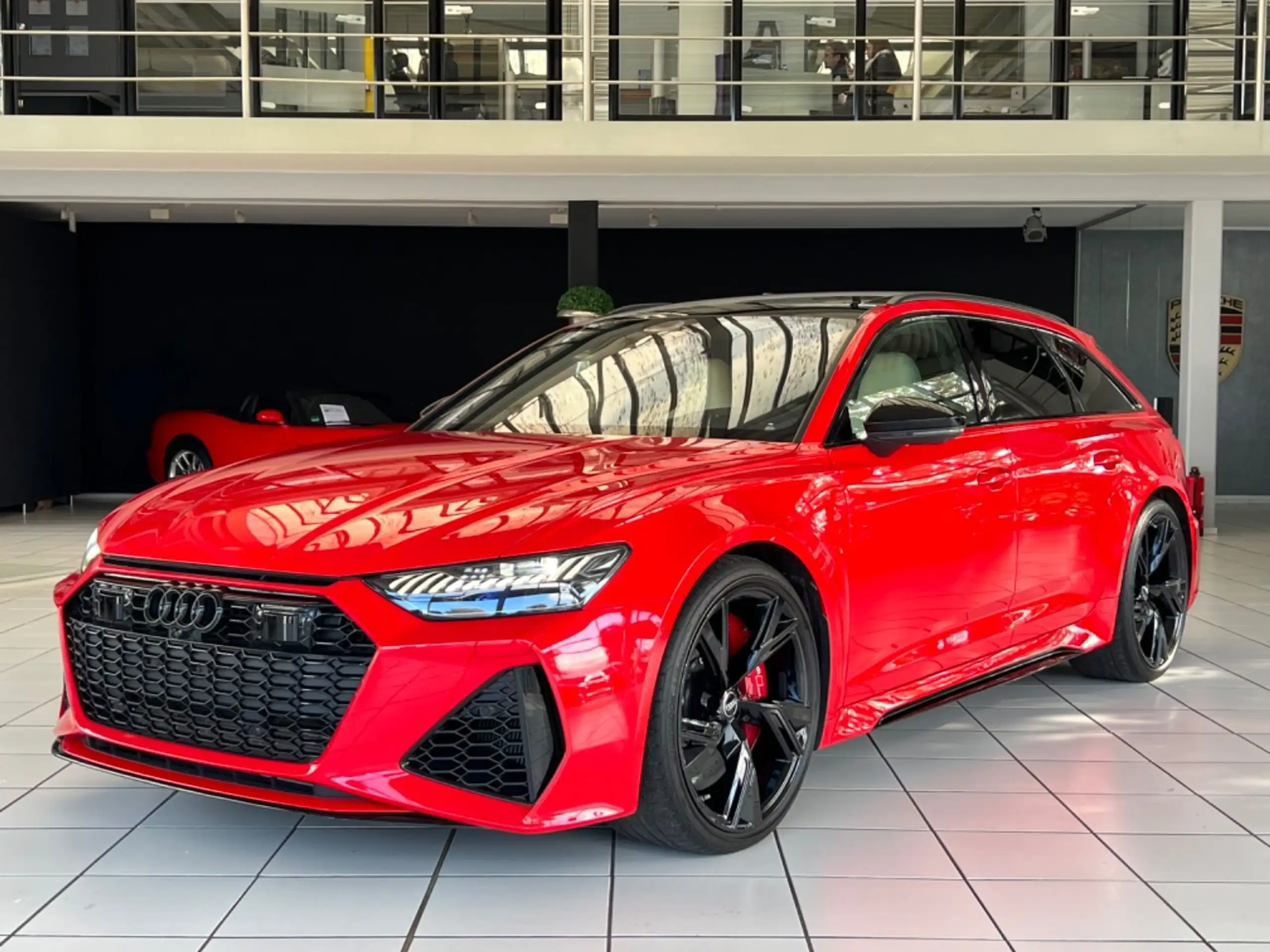 Audi - RS6