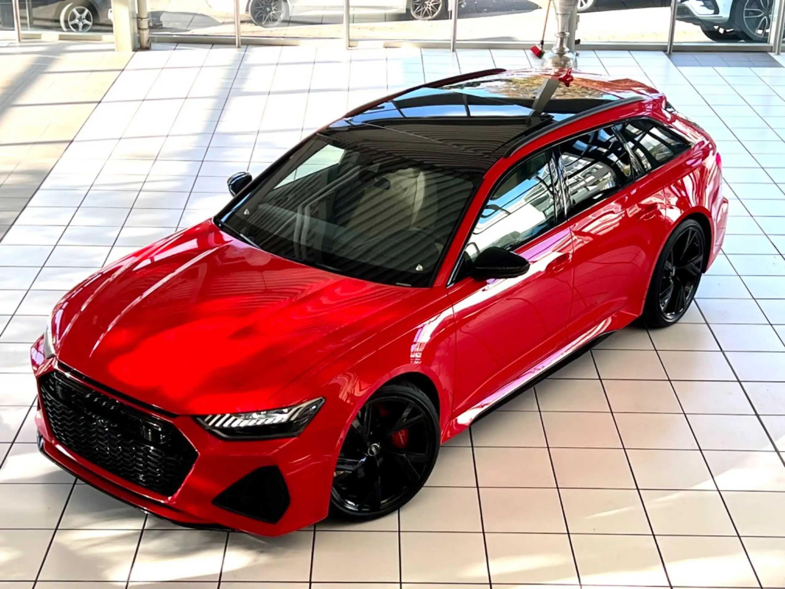 Audi - RS6