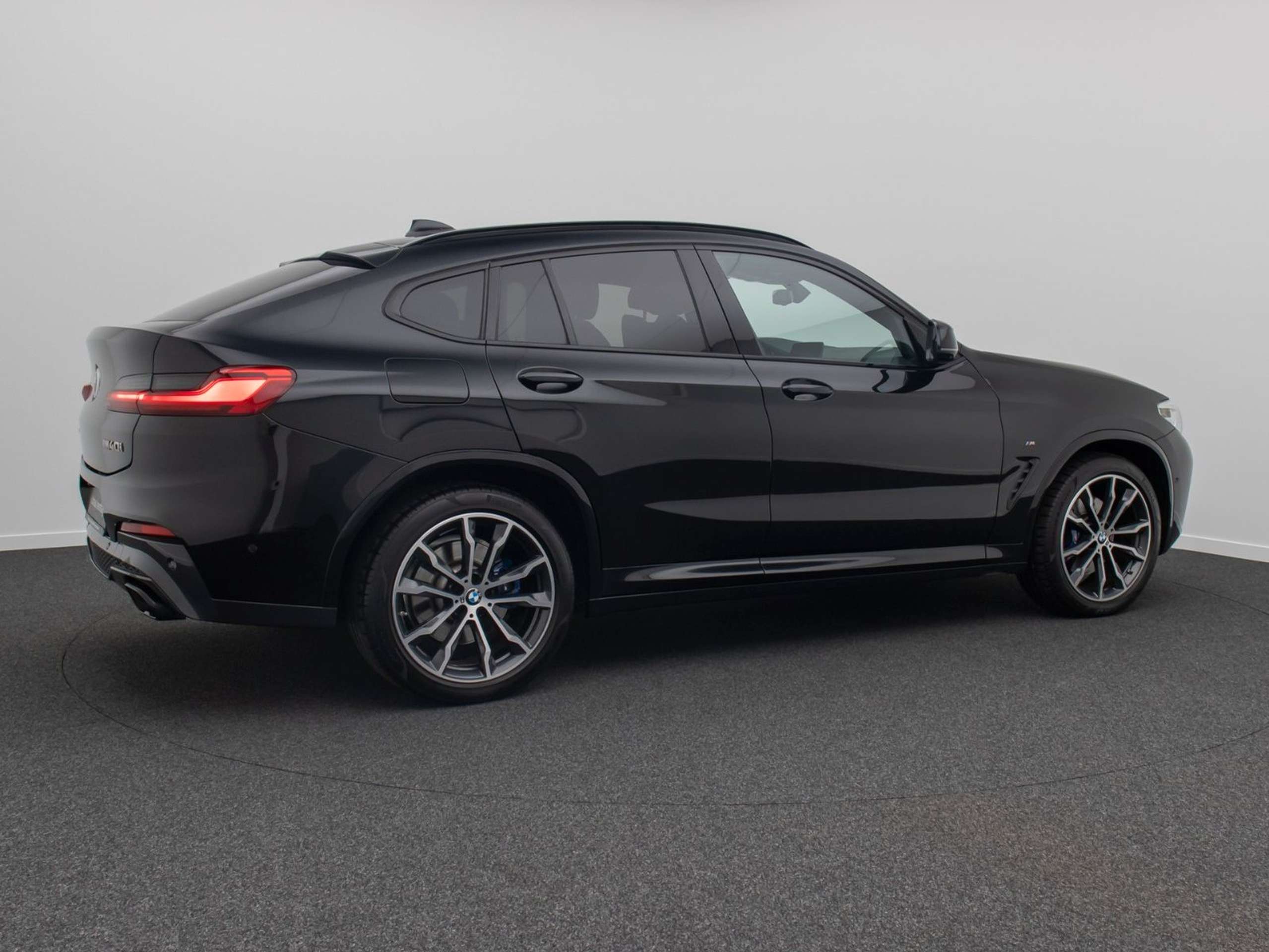 BMW - X4 M