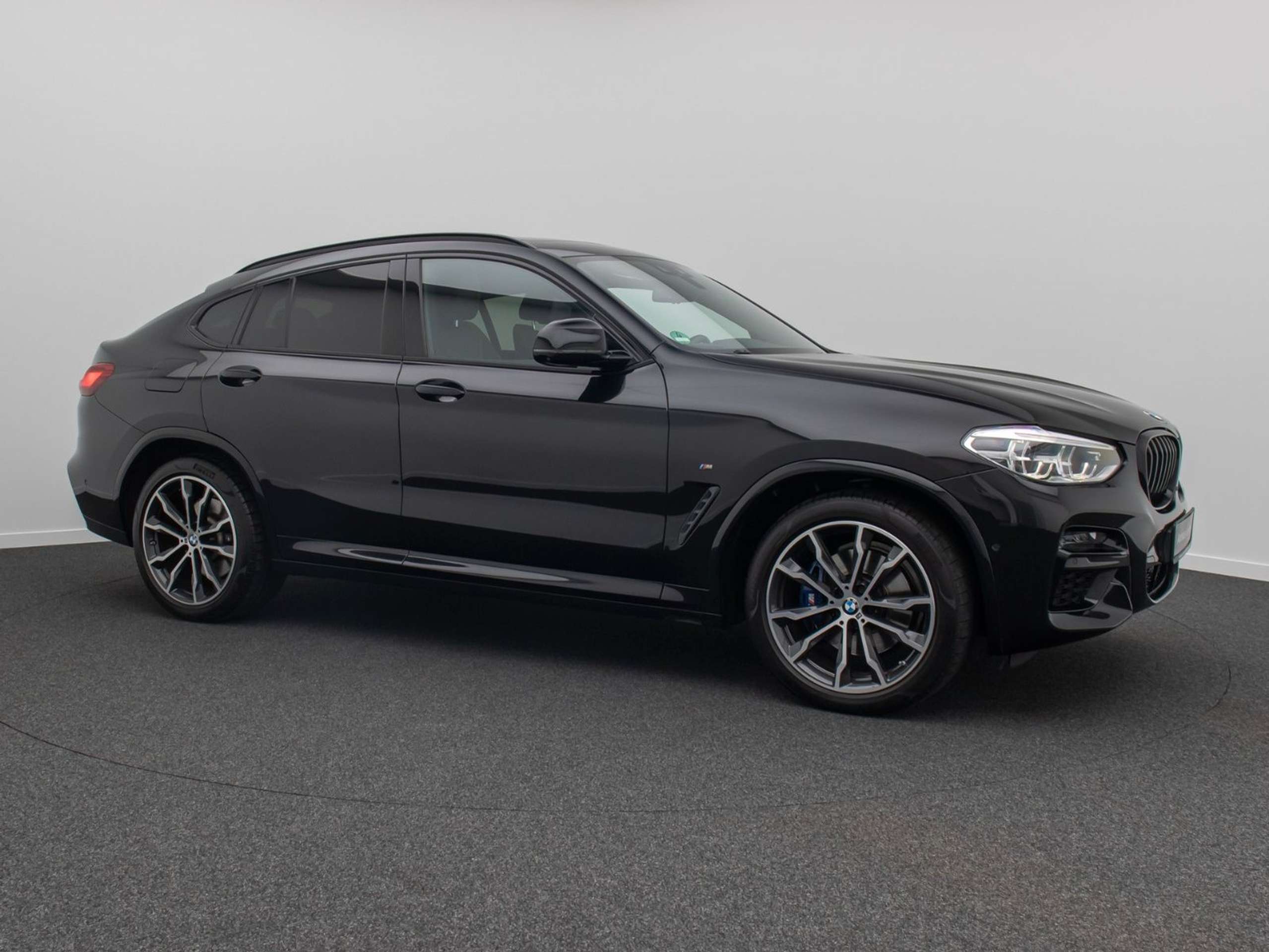 BMW - X4 M