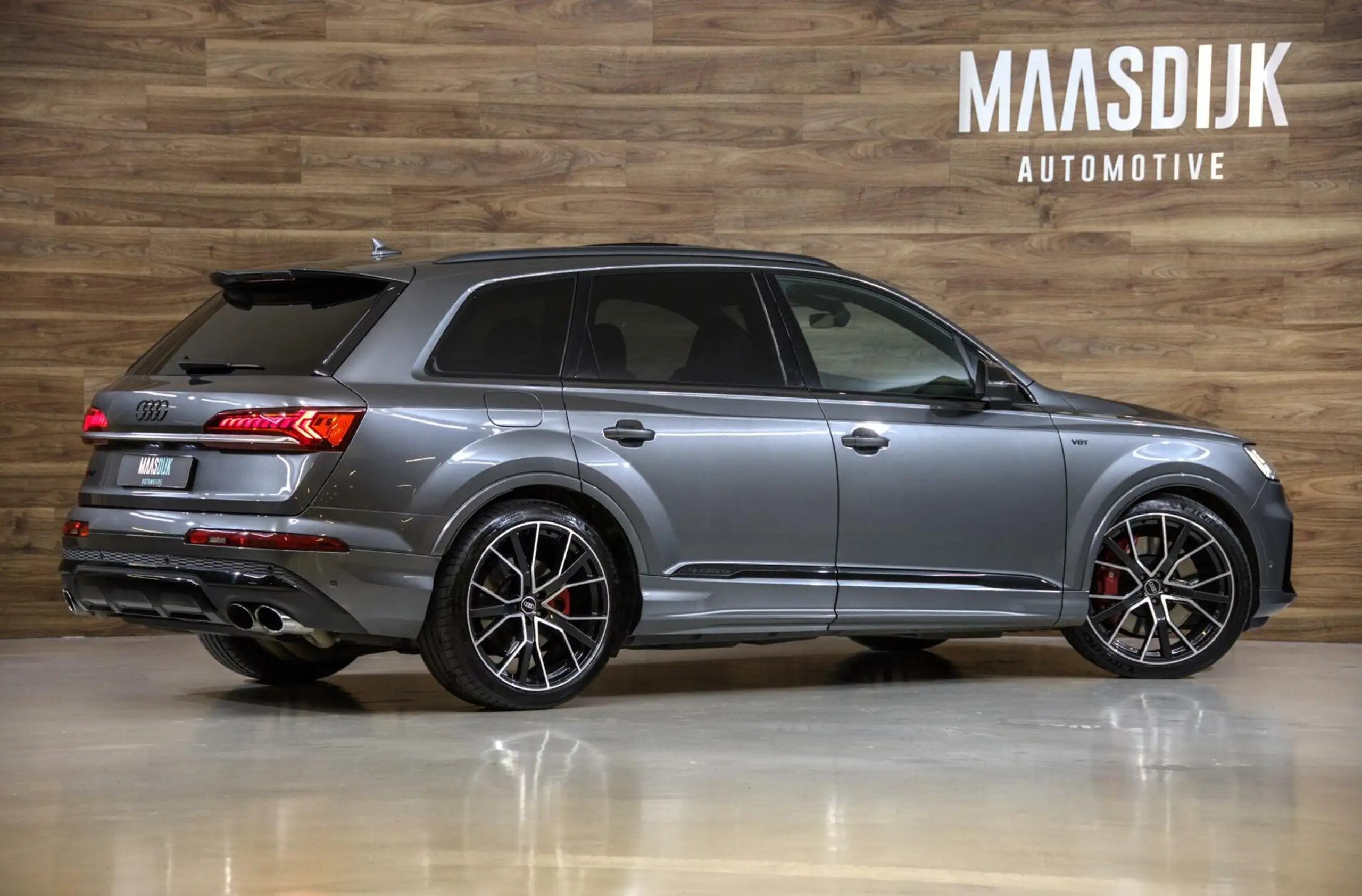 Audi - SQ7