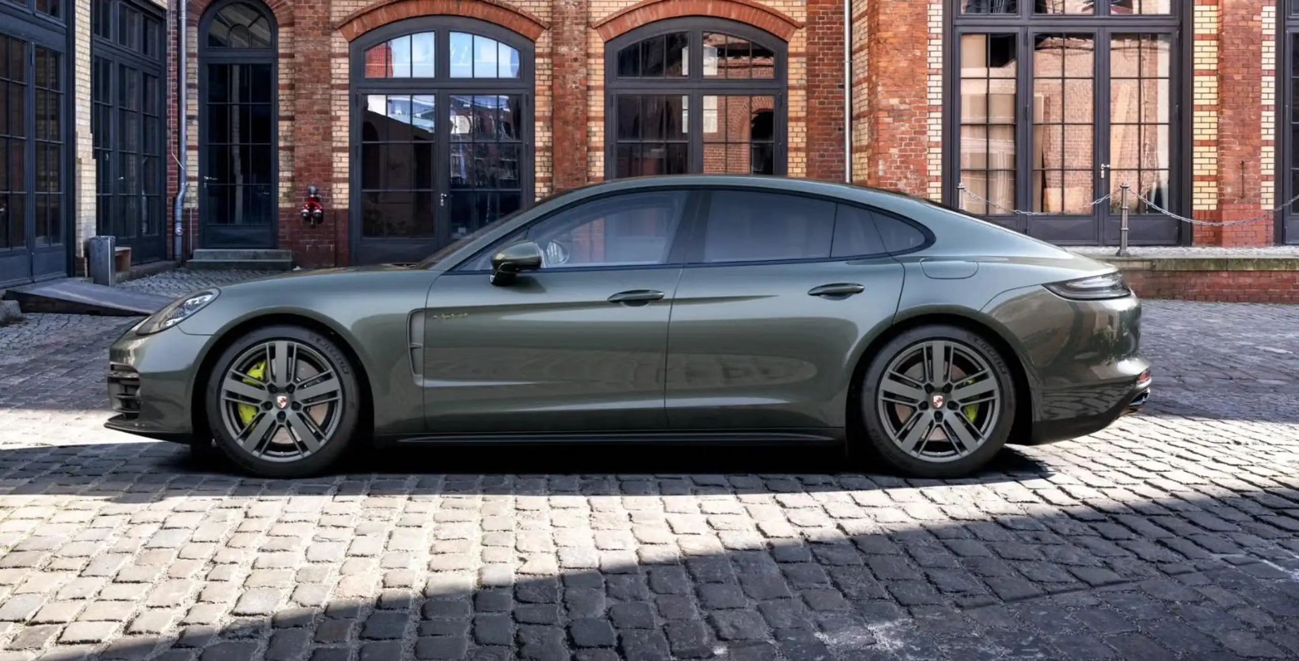 Porsche - Panamera