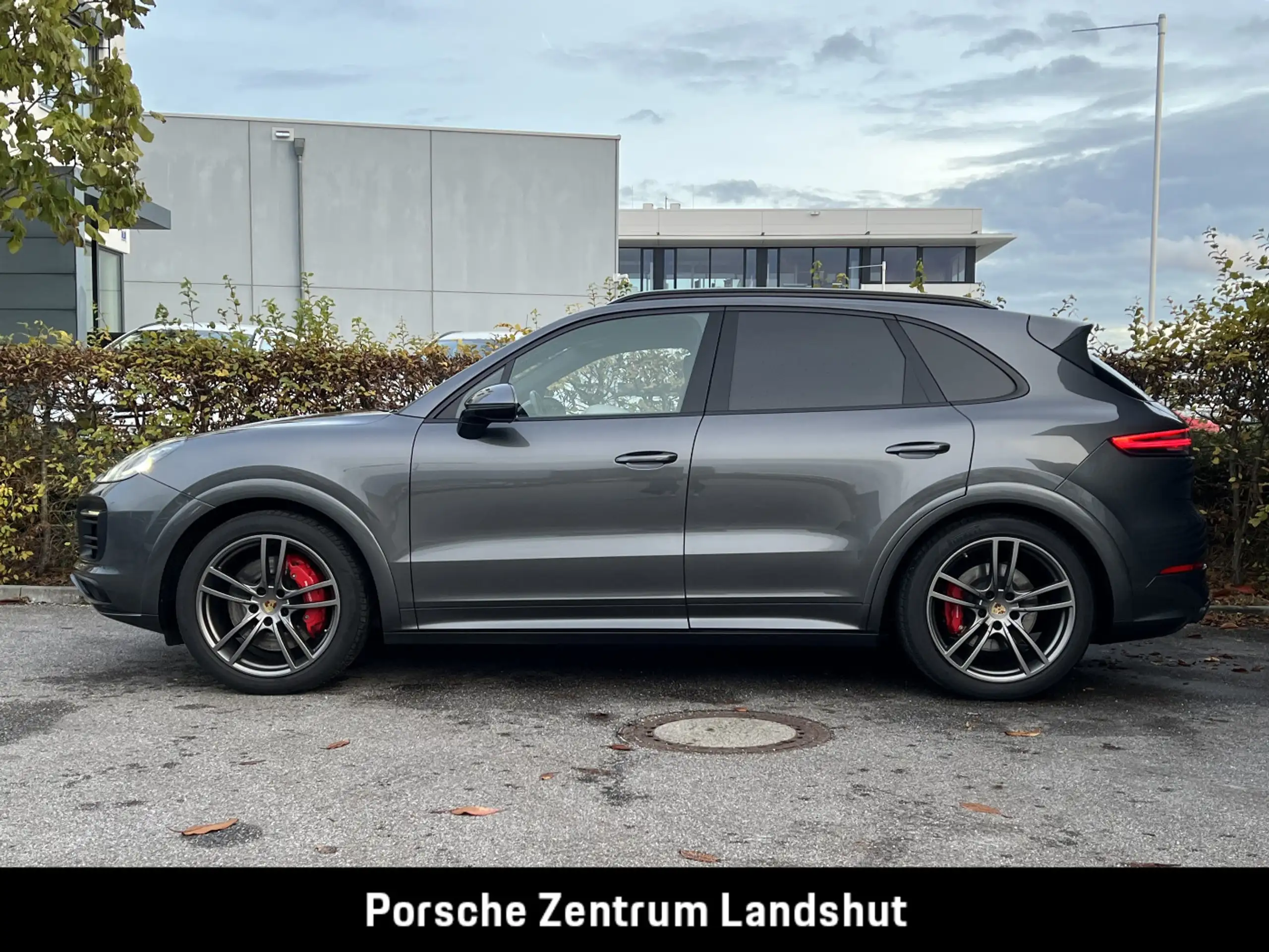 Porsche - Cayenne