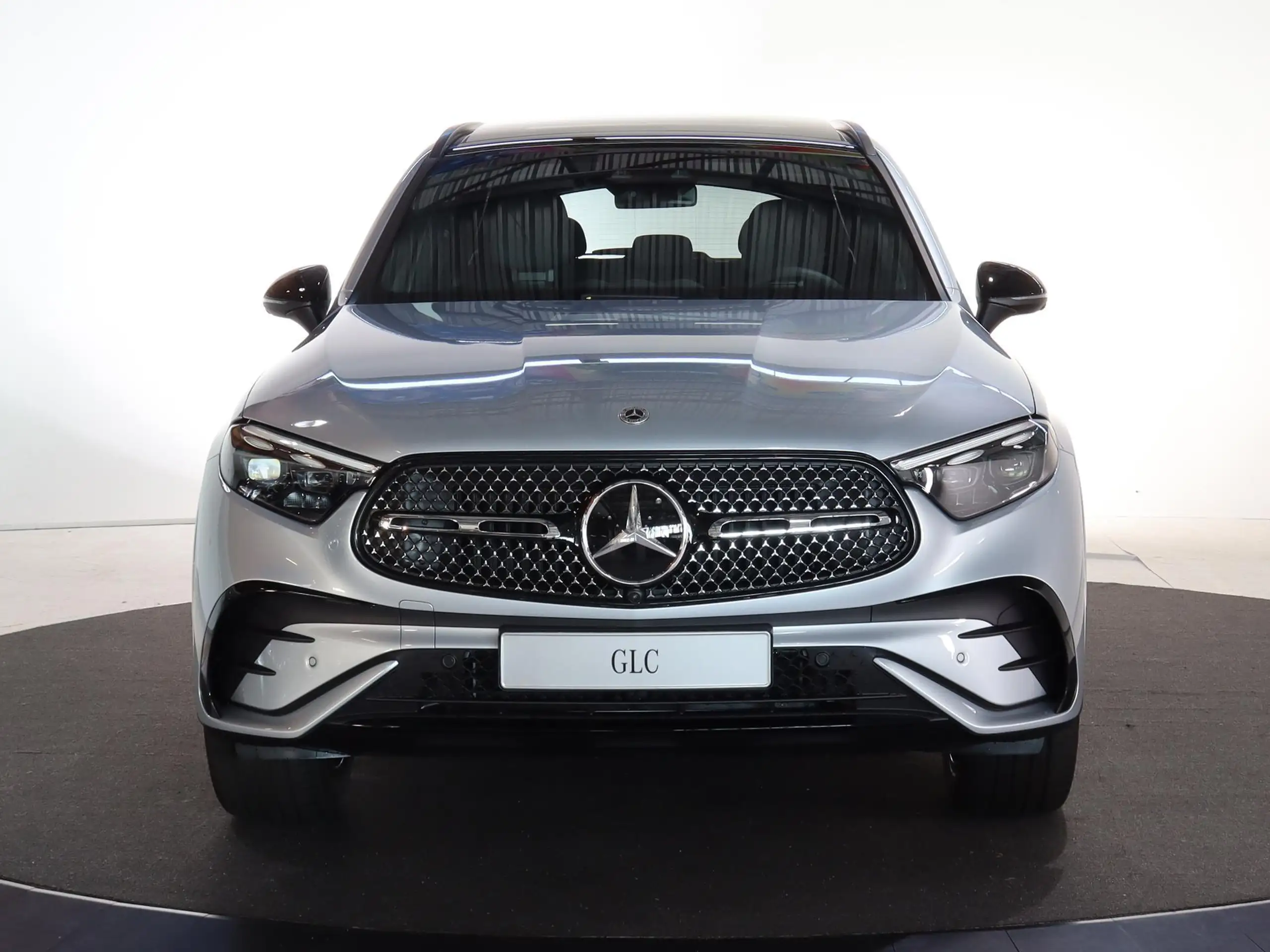 Mercedes-Benz - GLC 400