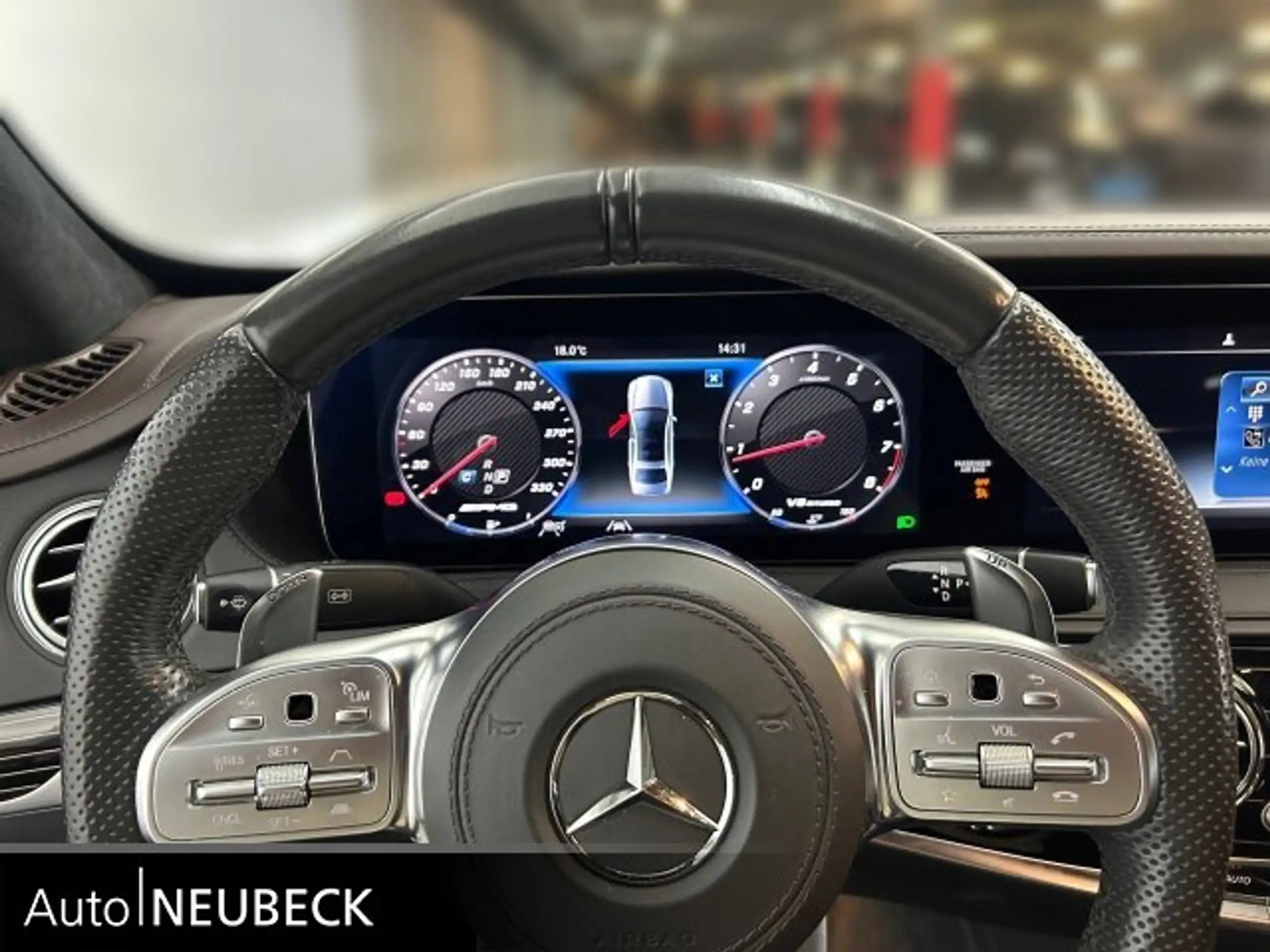 Mercedes-Benz - S 63 AMG