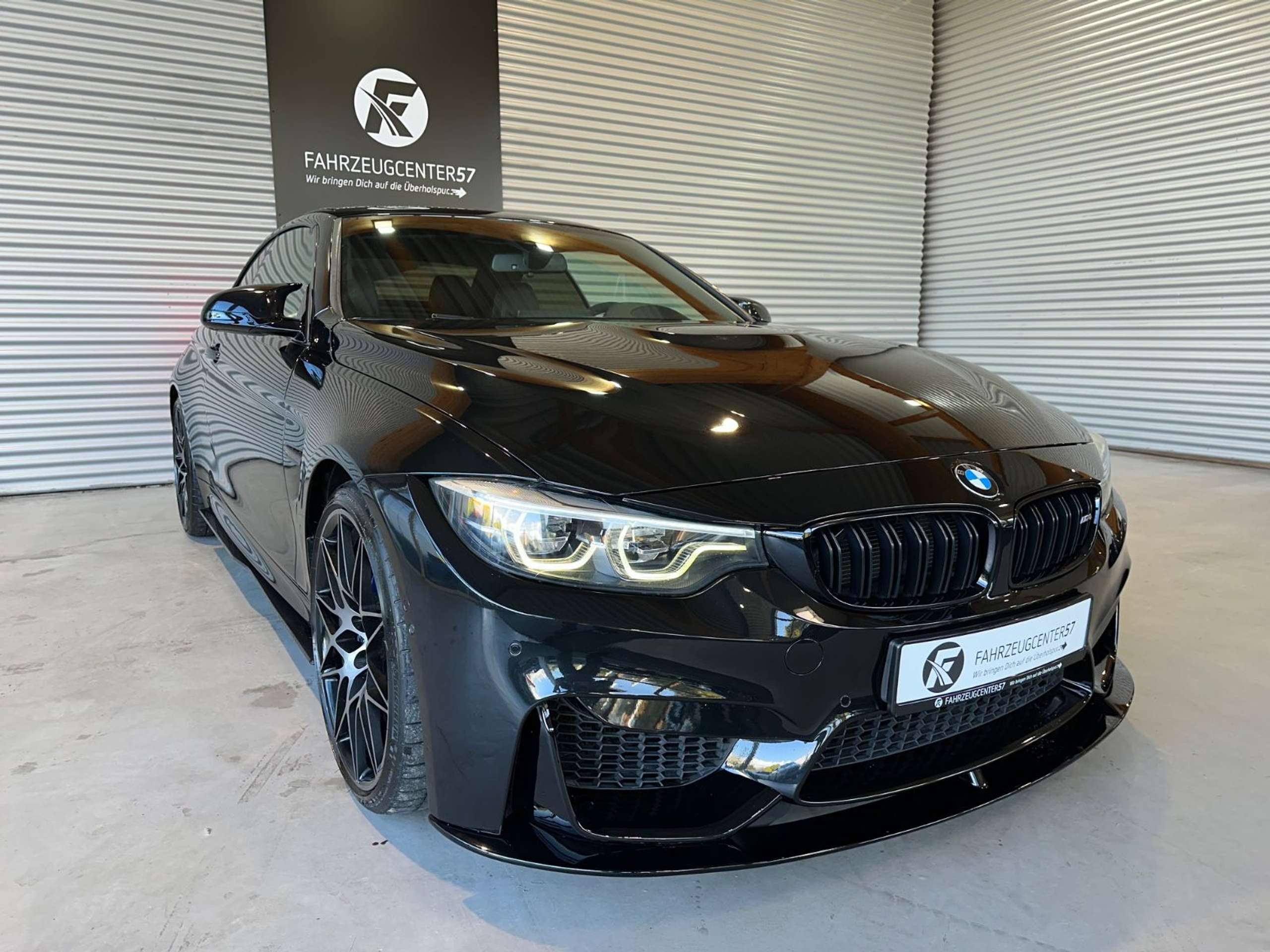 BMW - M4