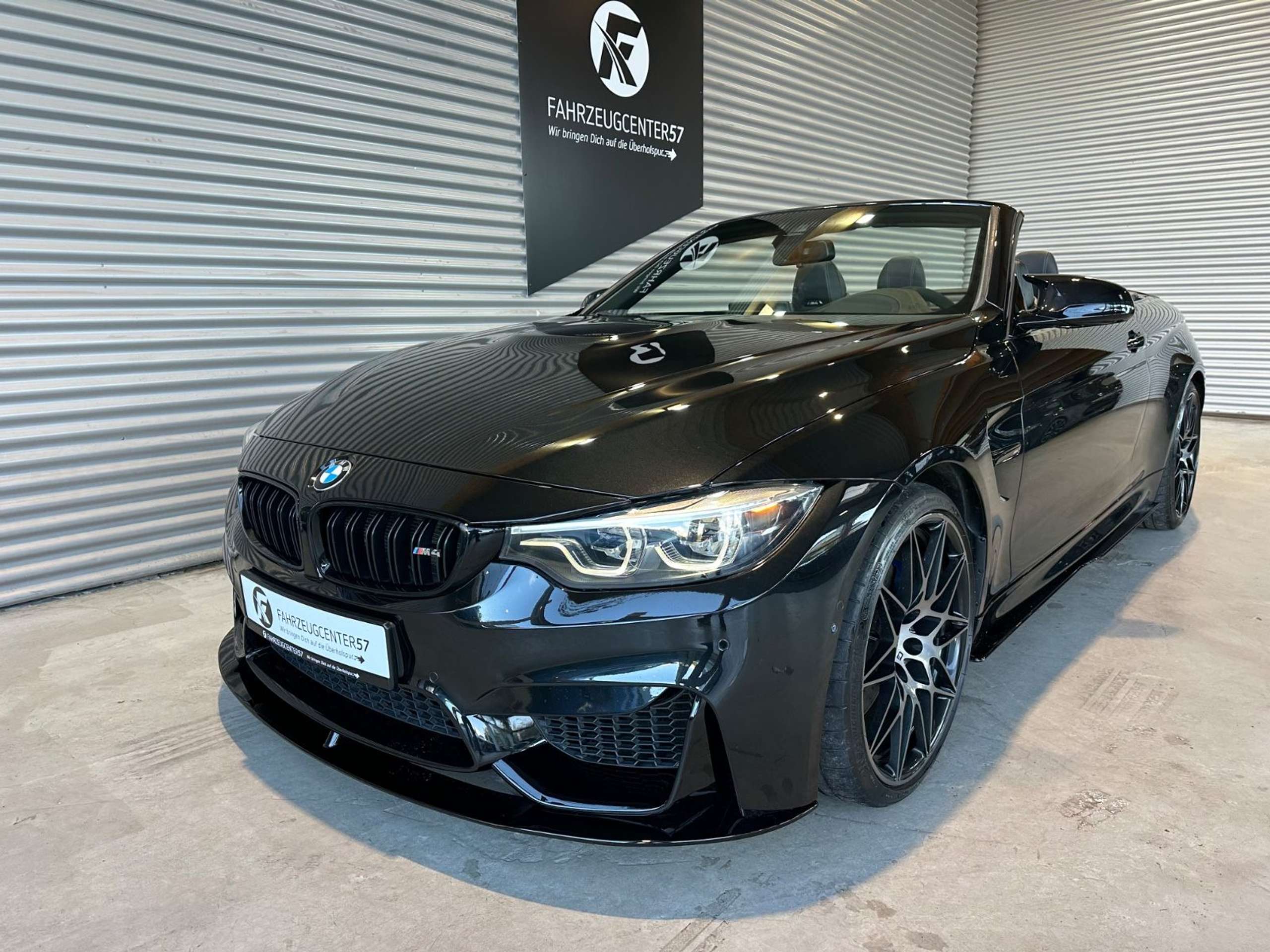 BMW - M4