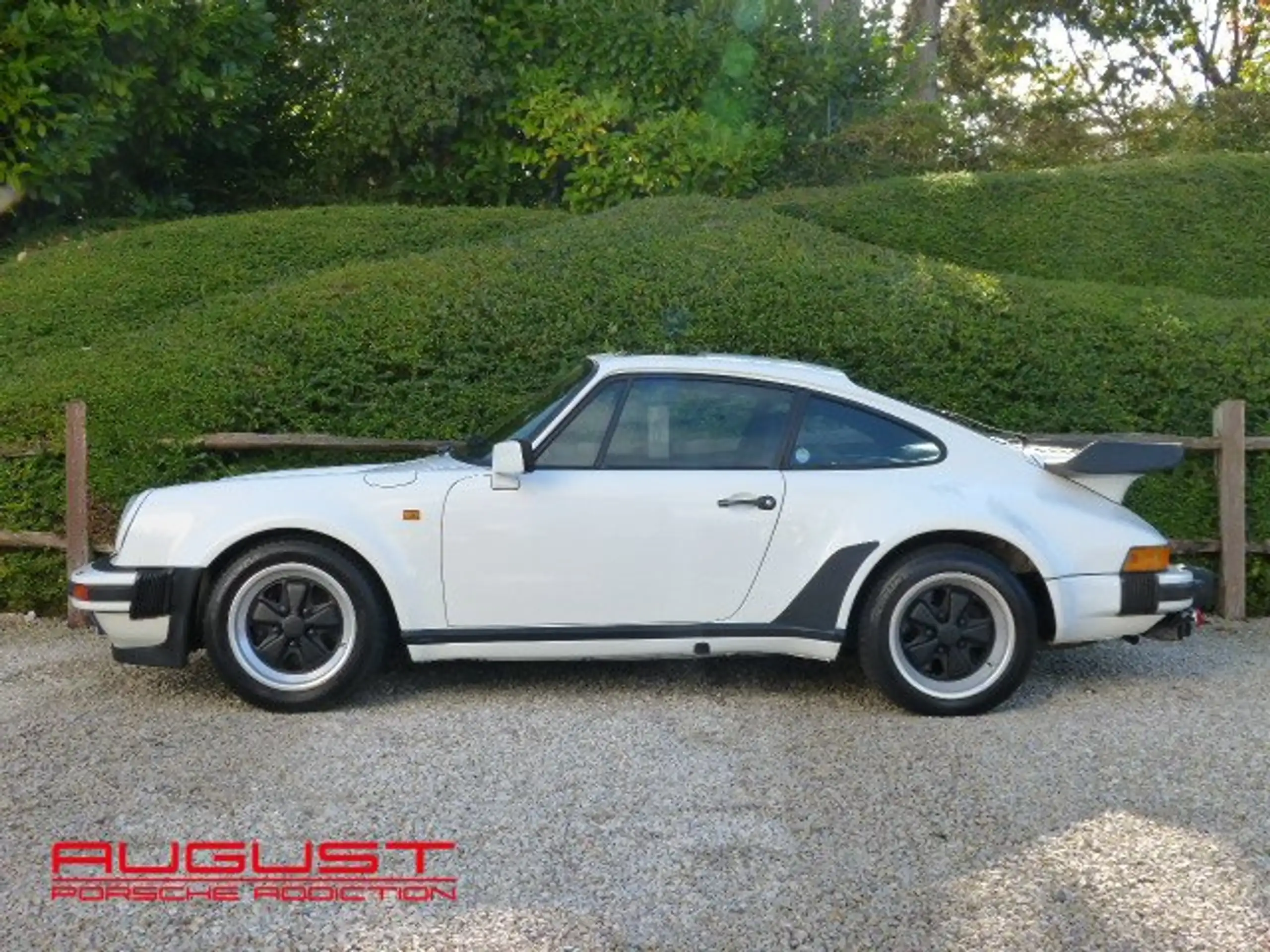 Porsche 930 1984