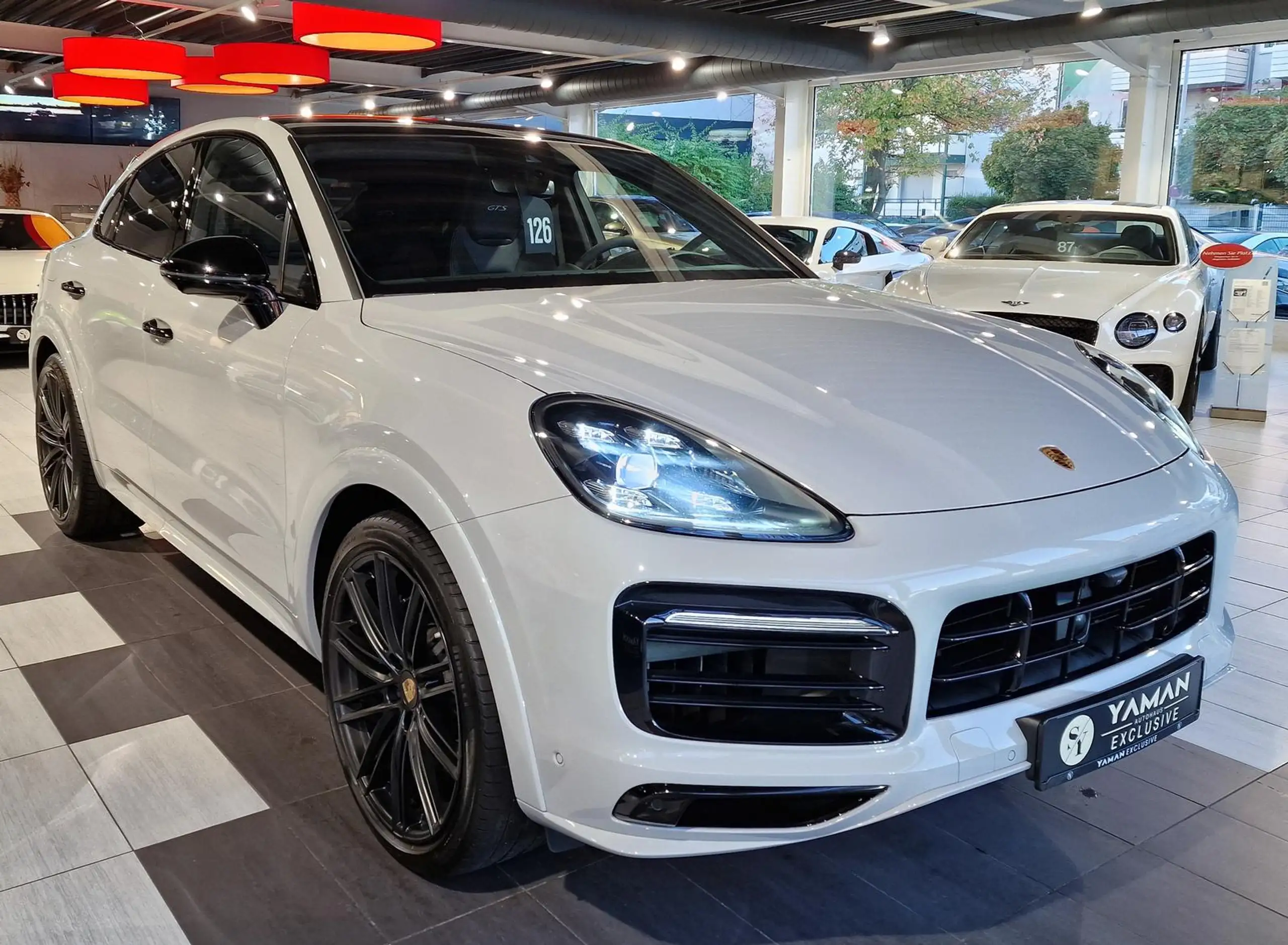 Porsche - Cayenne