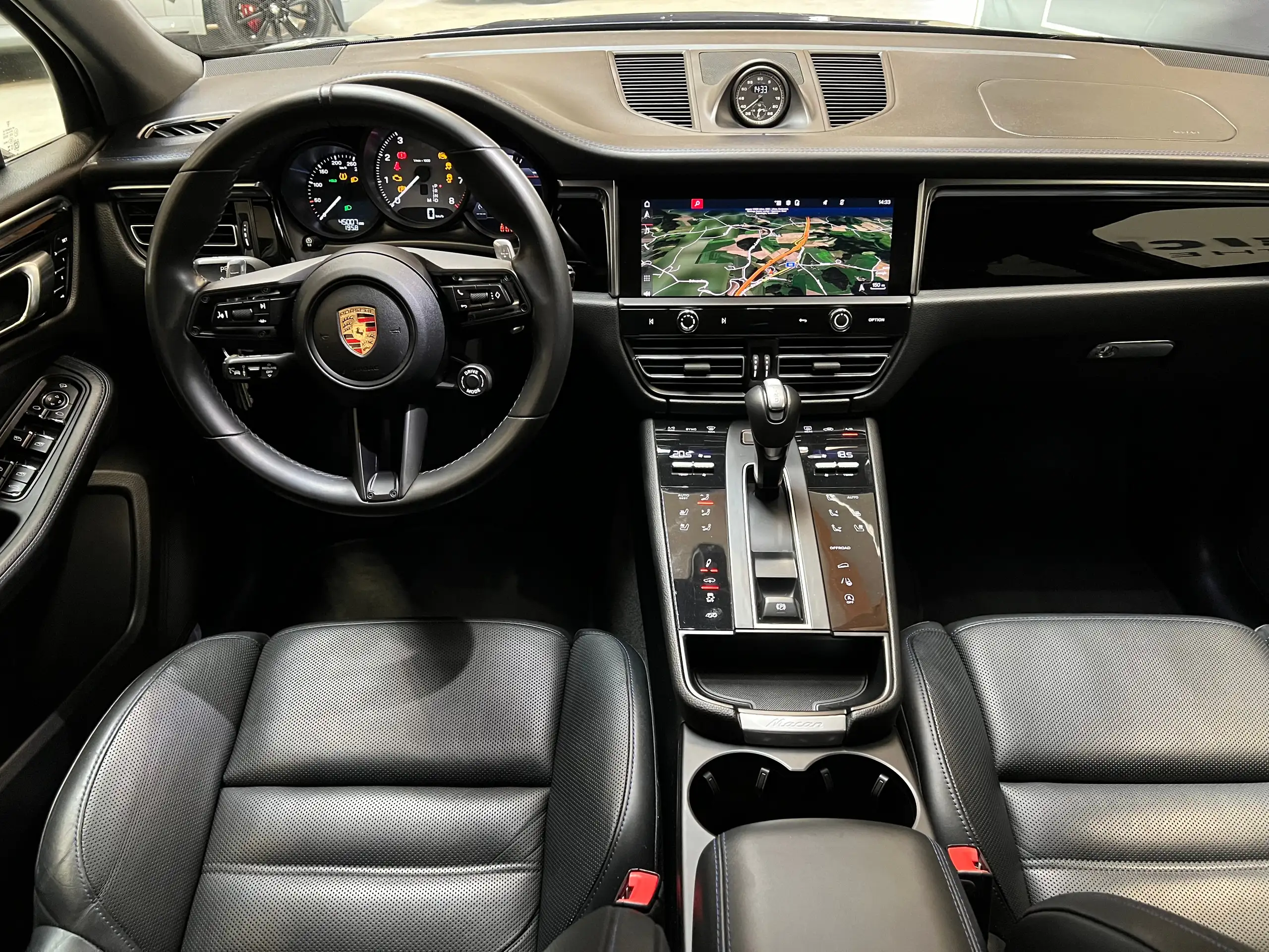 Porsche - Macan