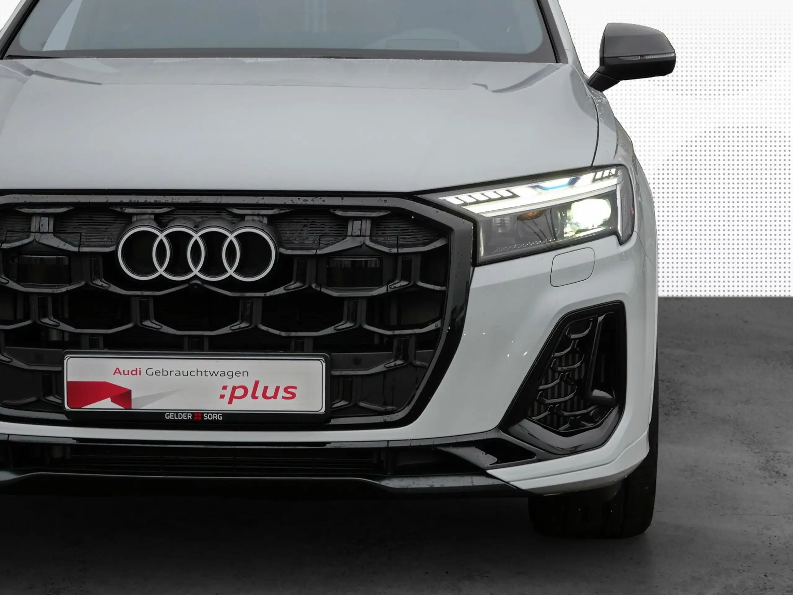 Audi - Q7