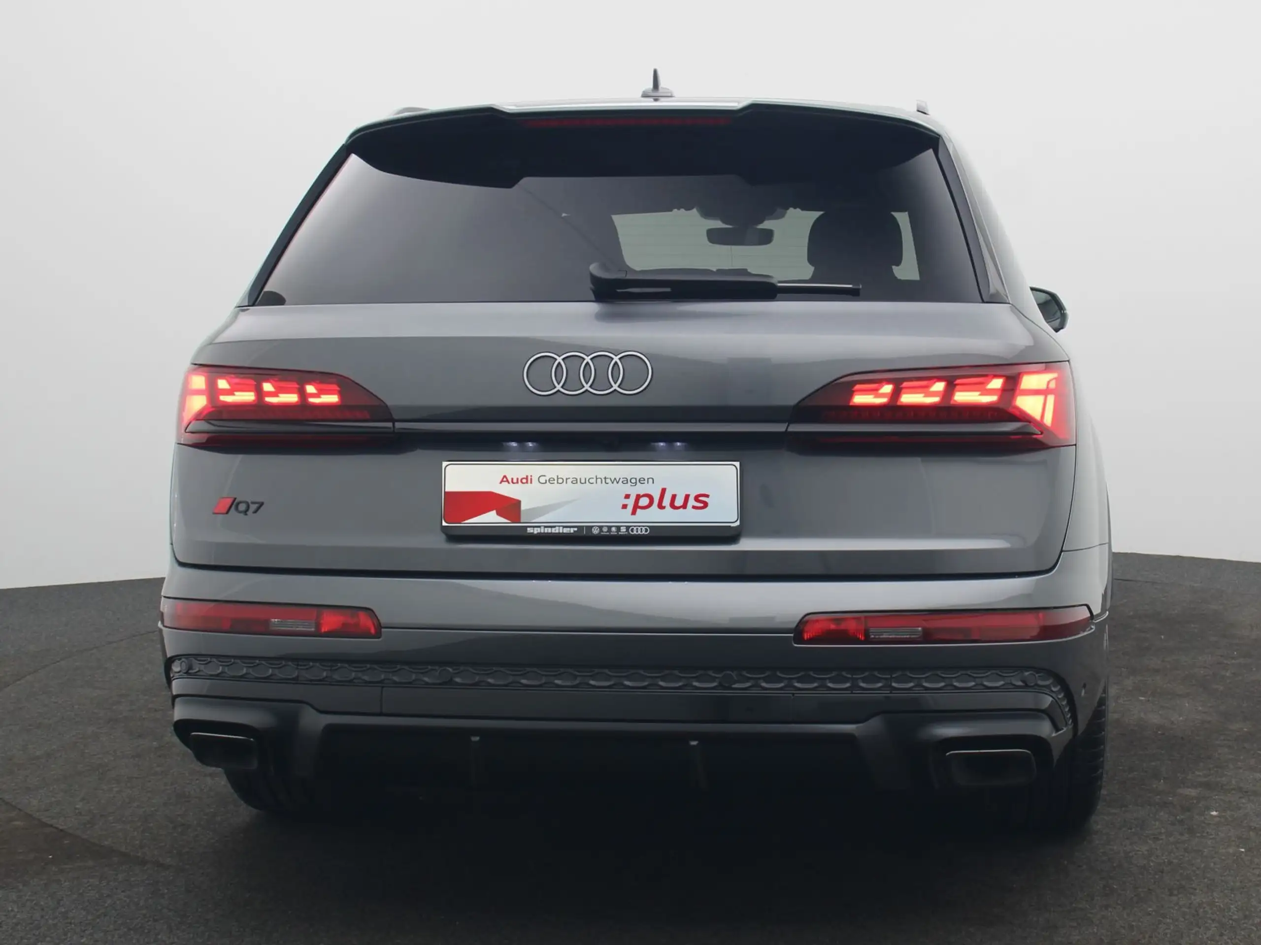 Audi - Q7