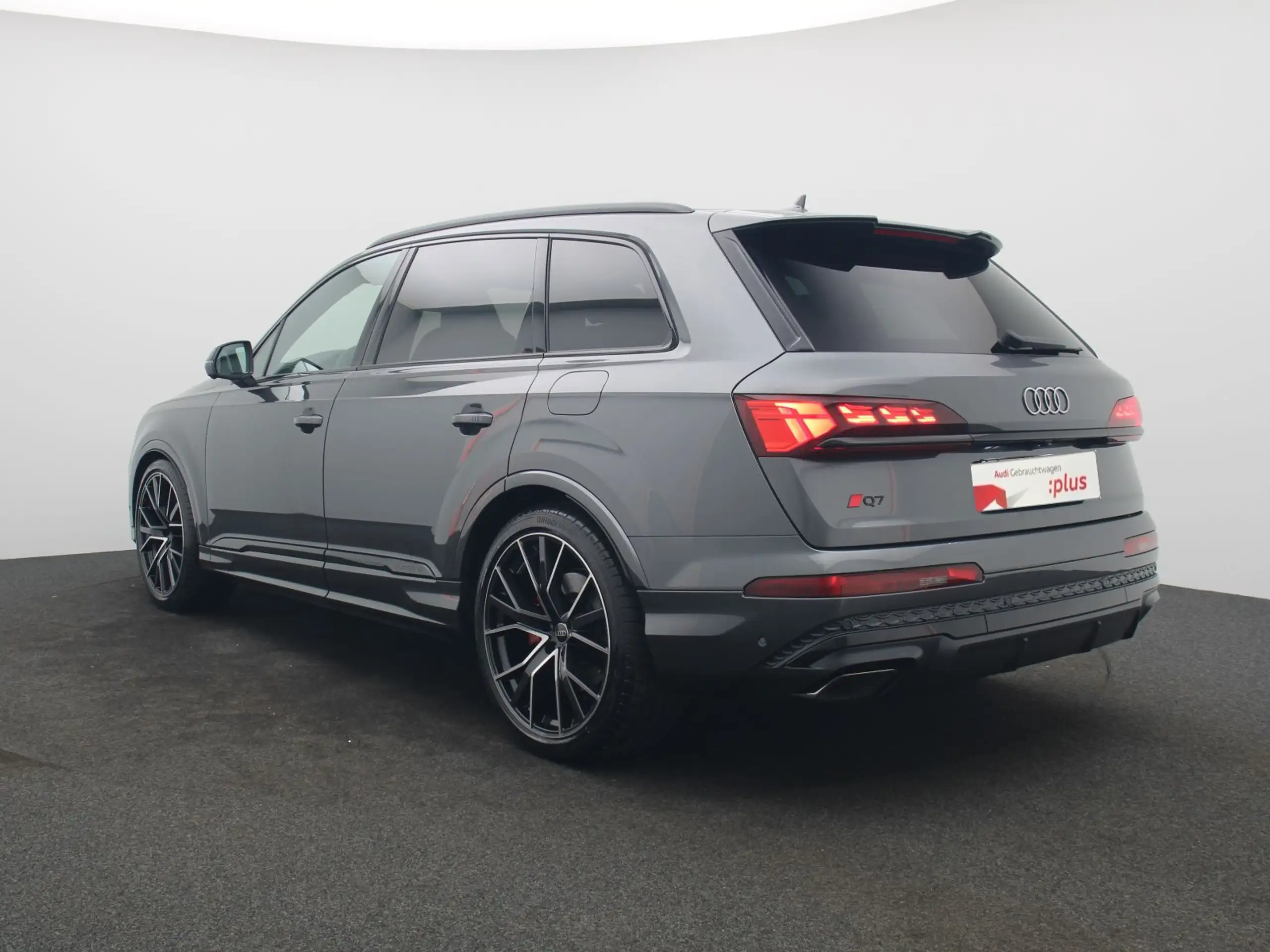 Audi - Q7